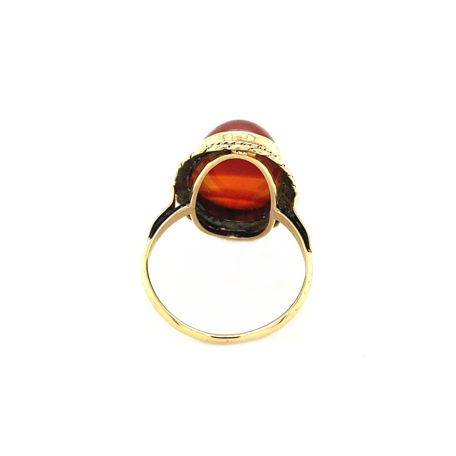 Gold ring with banded agate 14 kt