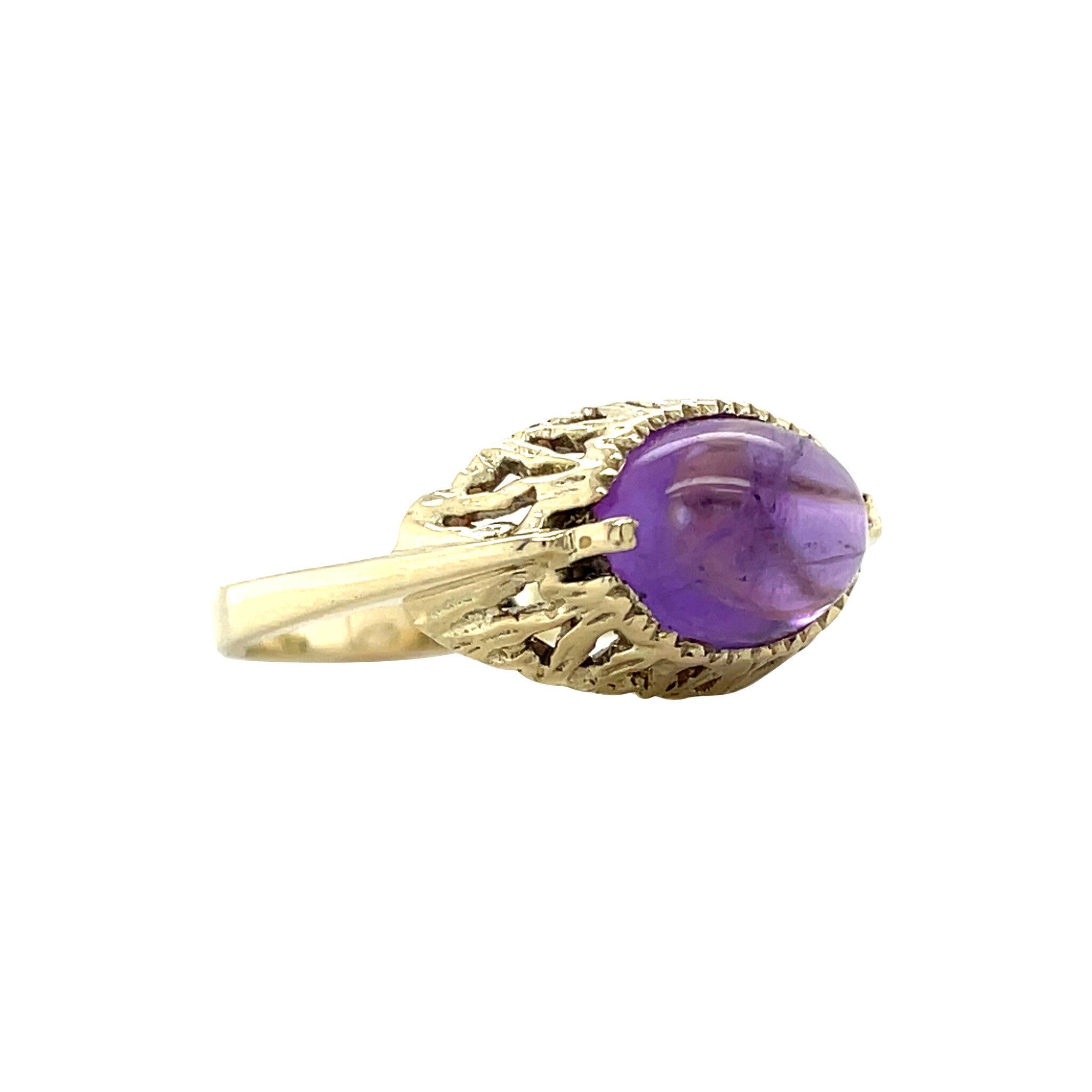 Gouden vintage ring met amethist 14 krt