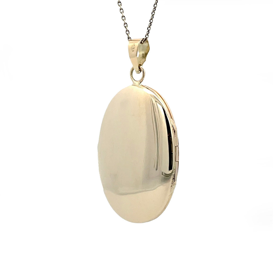 Gold vintage medallion with engraving 14 kt