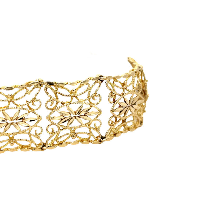 Golden vintage fantasy bracelet 14 kt
