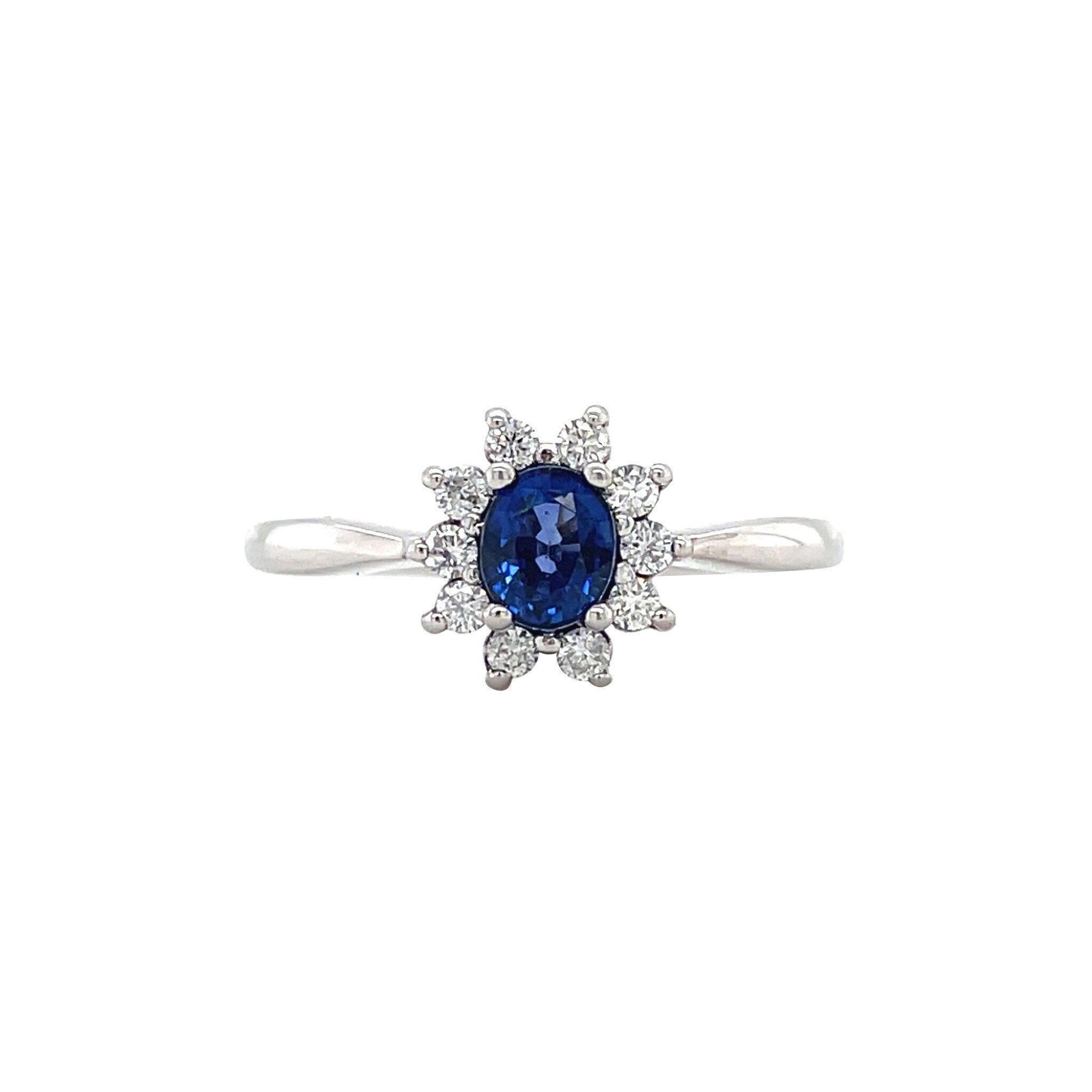 White gold vintage entourage ring with sapphire and diamond 14 kt