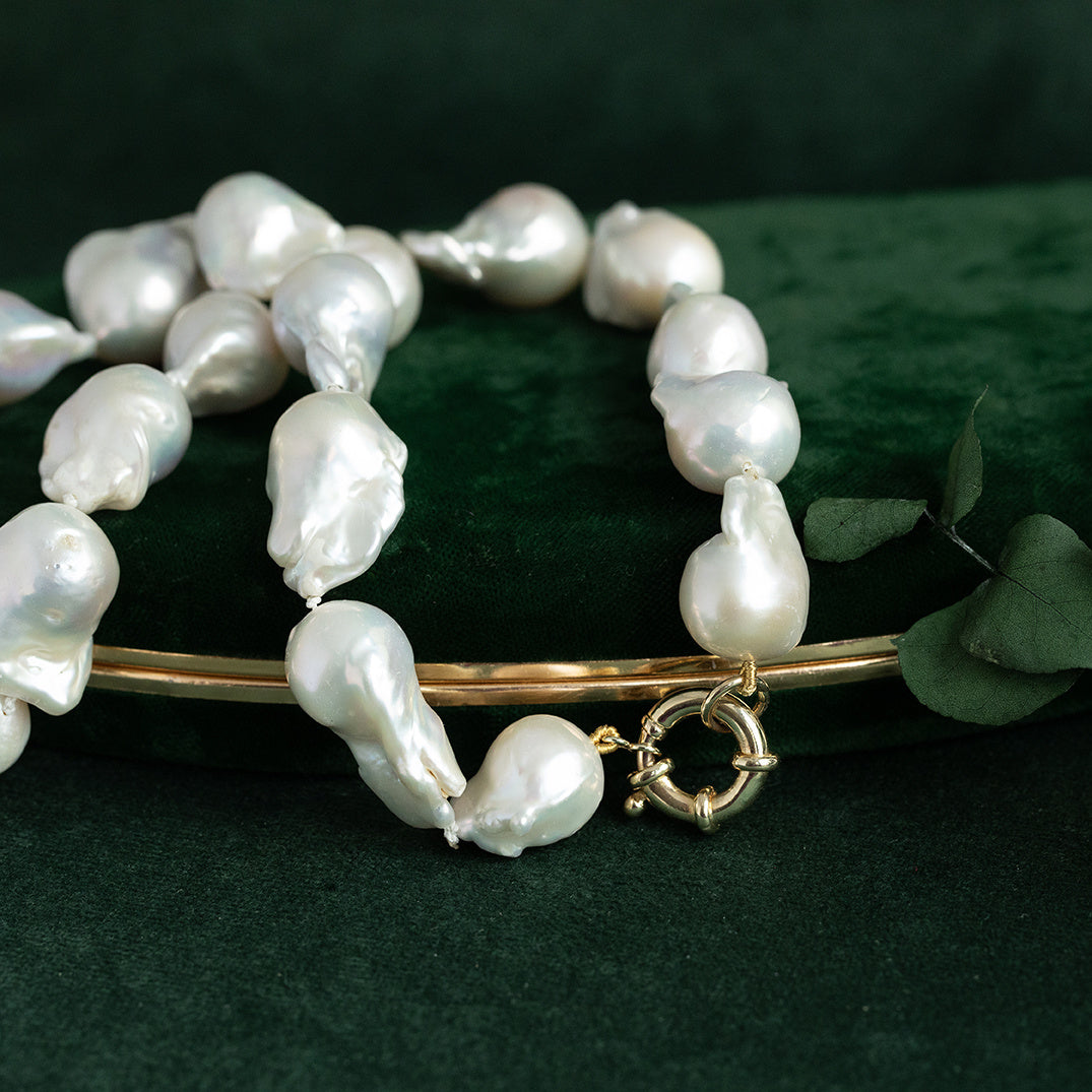 Vintage parel collier met gouden sluiting 14 krt