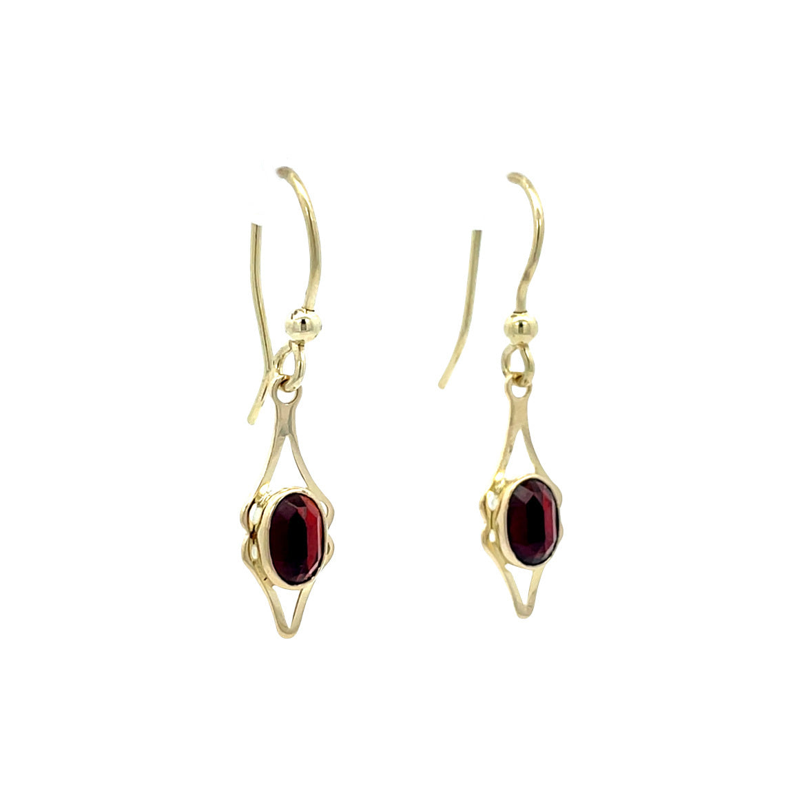 Vintage 14 kt gold dangle earrings with garnet