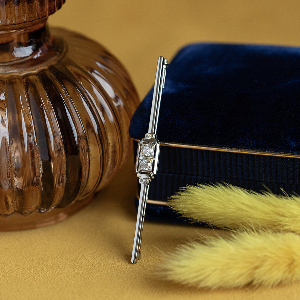 Witgouden broche met diamant 18 krt