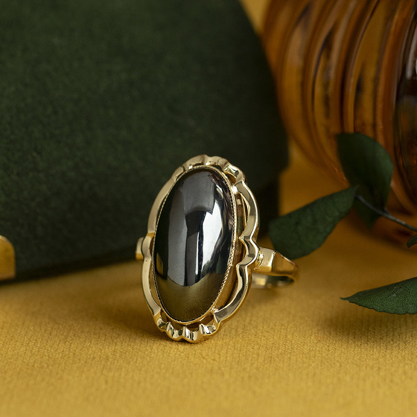 Gouden vintage ring met hematiet 14 kt