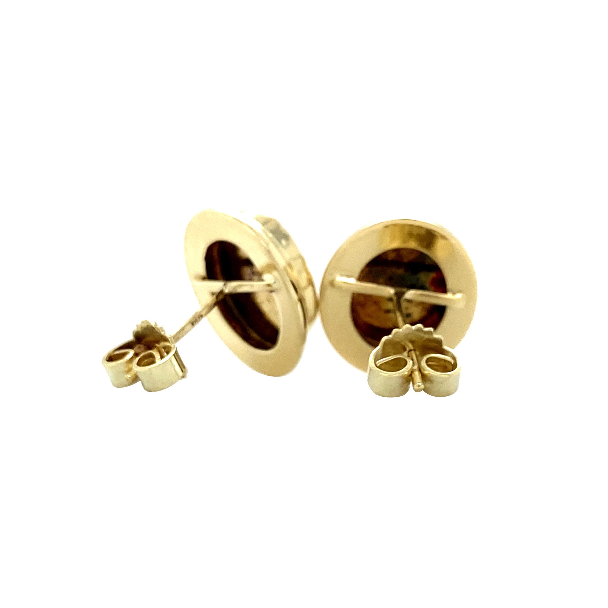 14 kt gold stud earrings with cameo