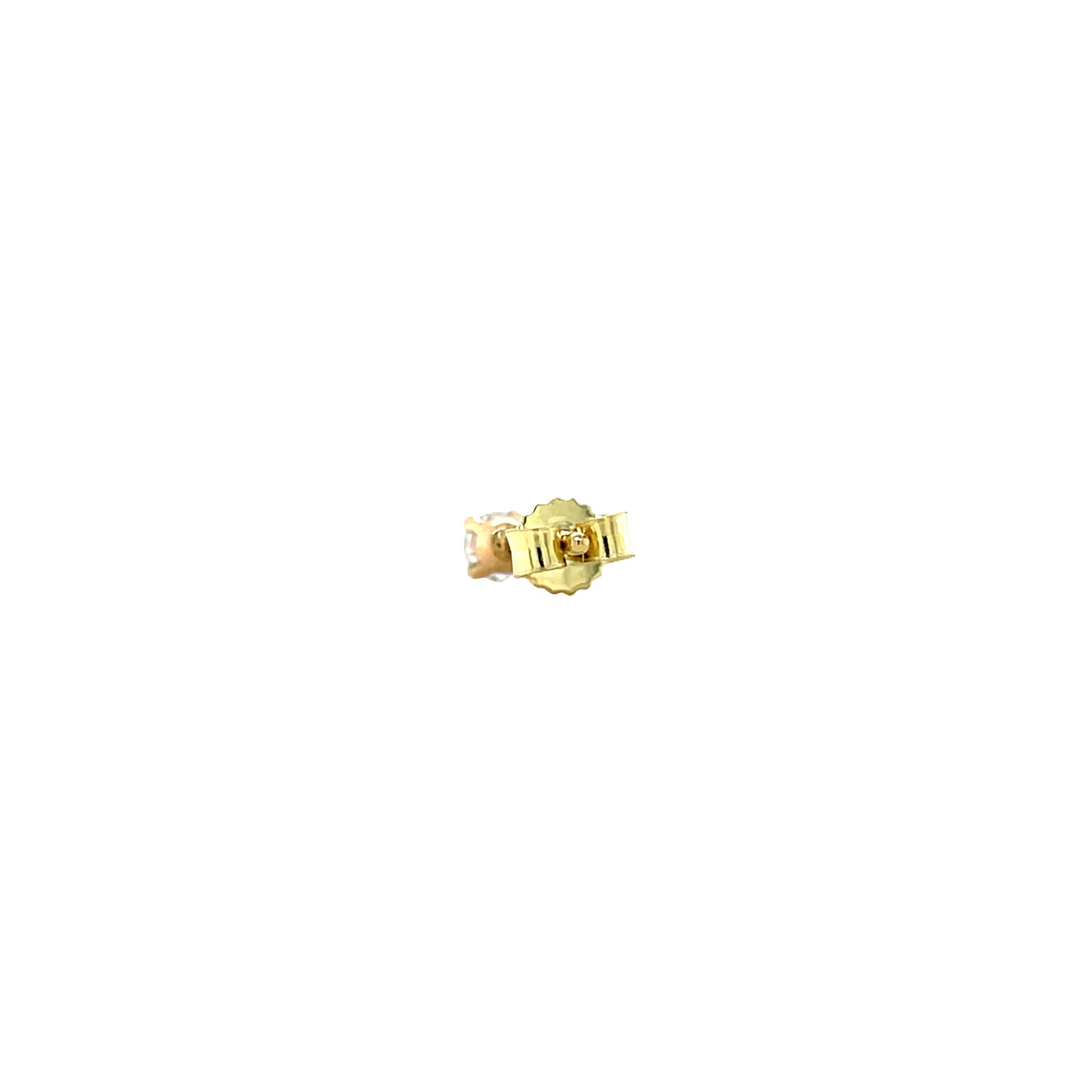 14 kt gold solitaire stud earring with diamond