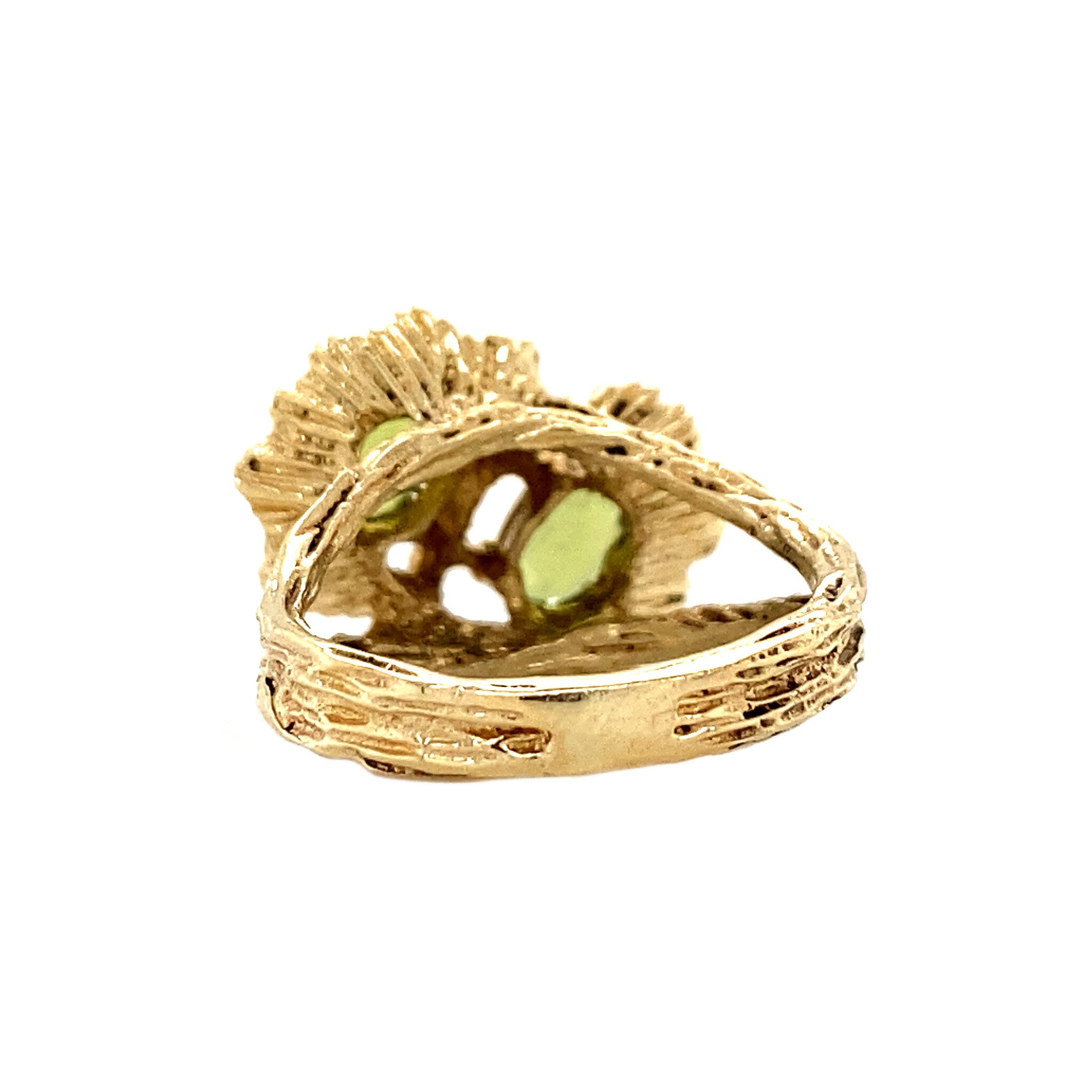 14 kt gold ring with peridot
