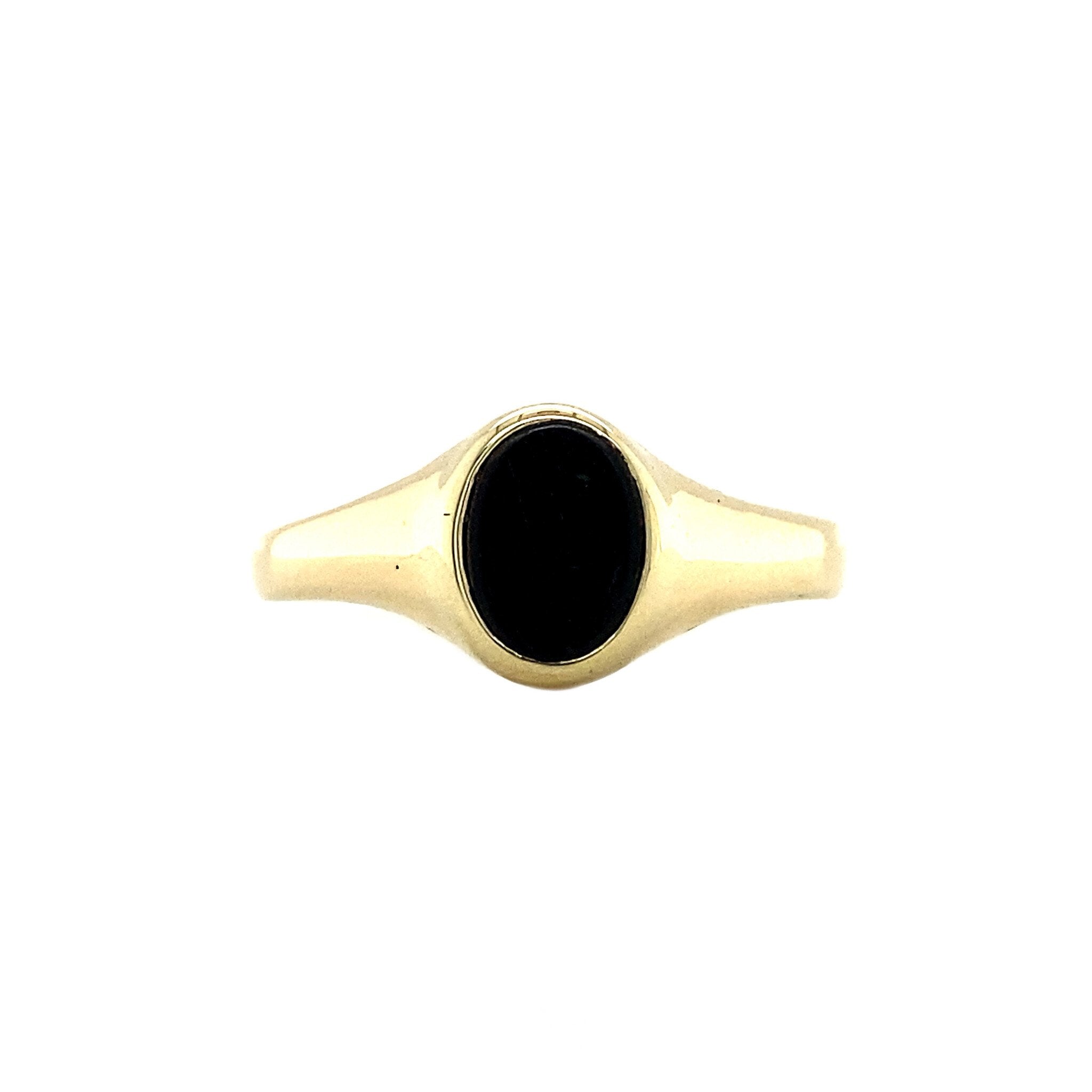 14 kt gold signet ring with onyx