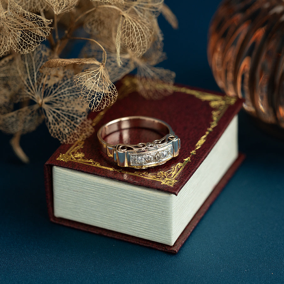 Vintage rijring met diamant 9 krt