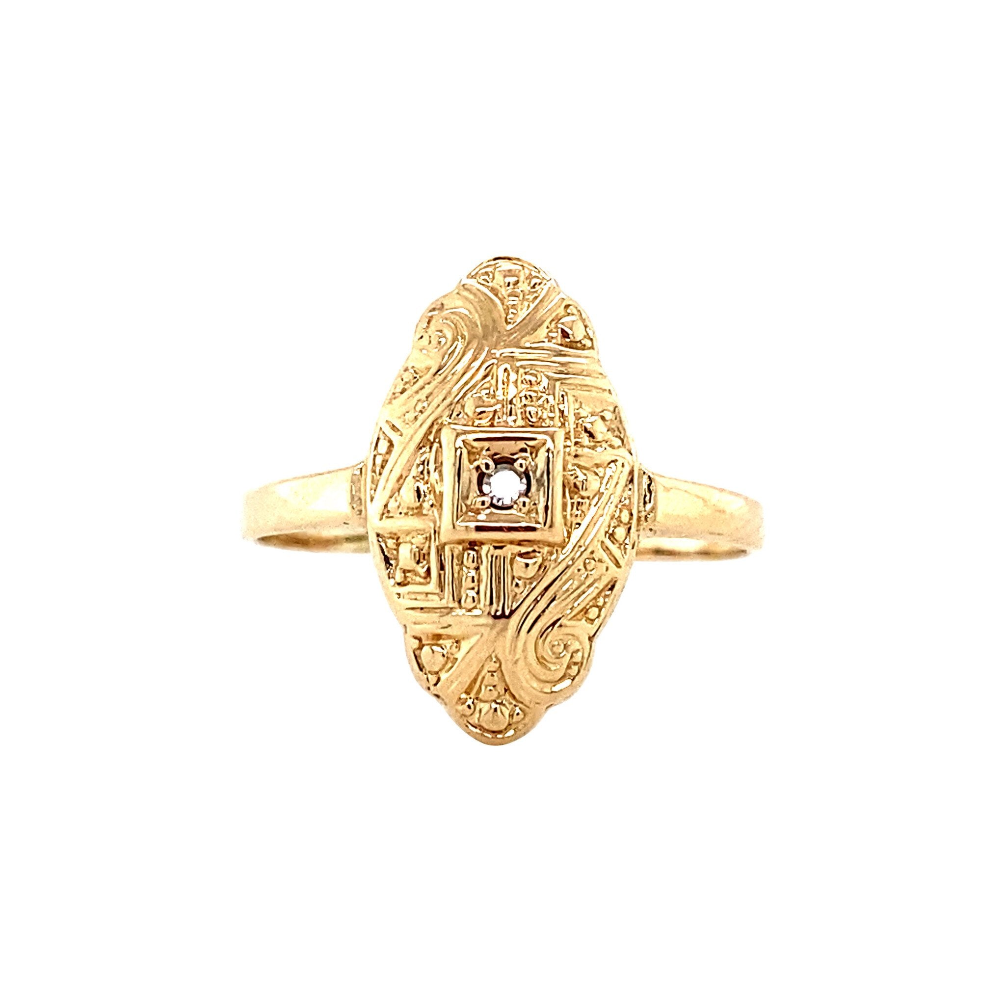14 kt gold ring with diamond