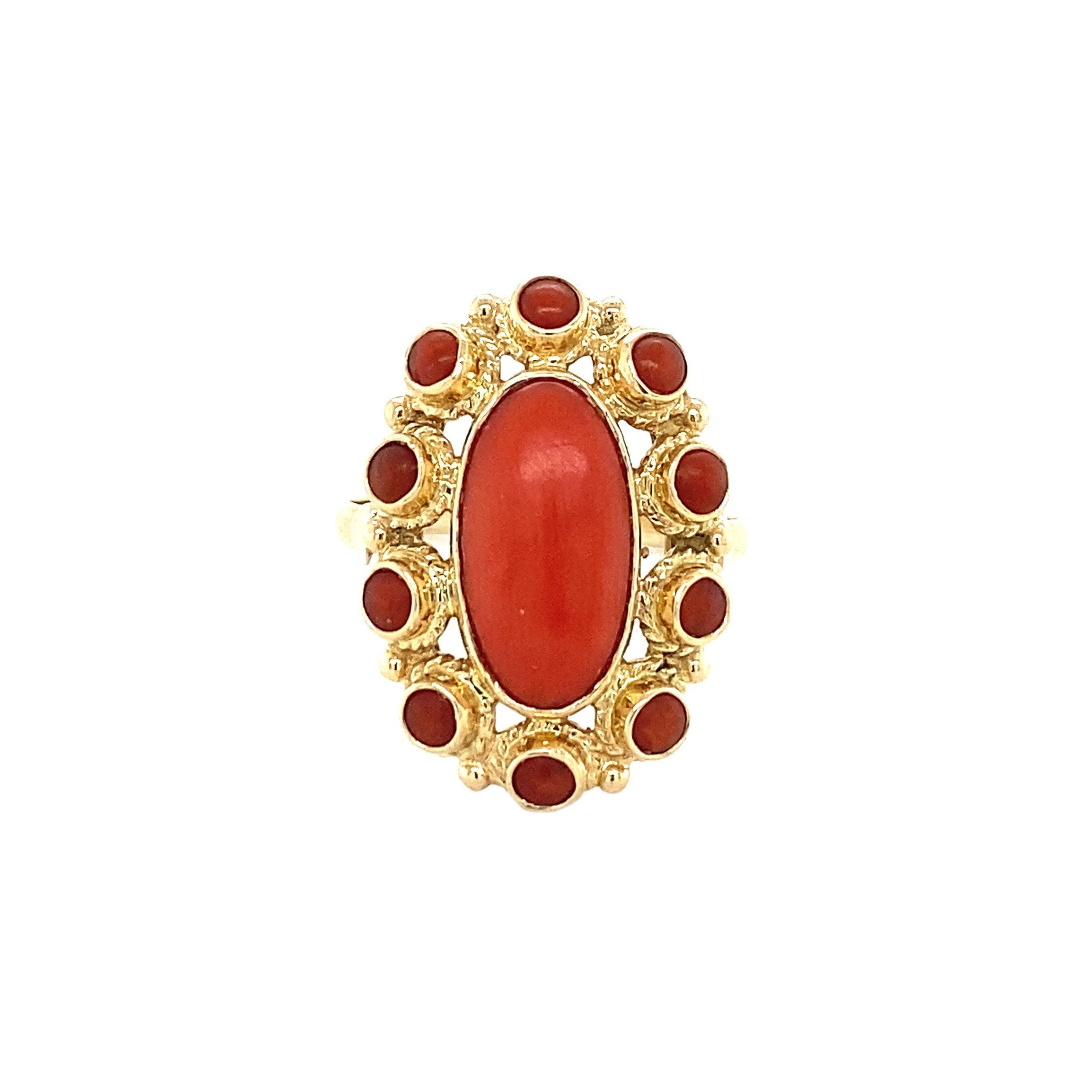 Gold entourage ring with blood coral, 14 kt