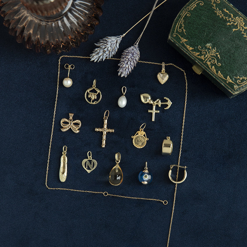 Gouden vintage kruis hanger 14 krt