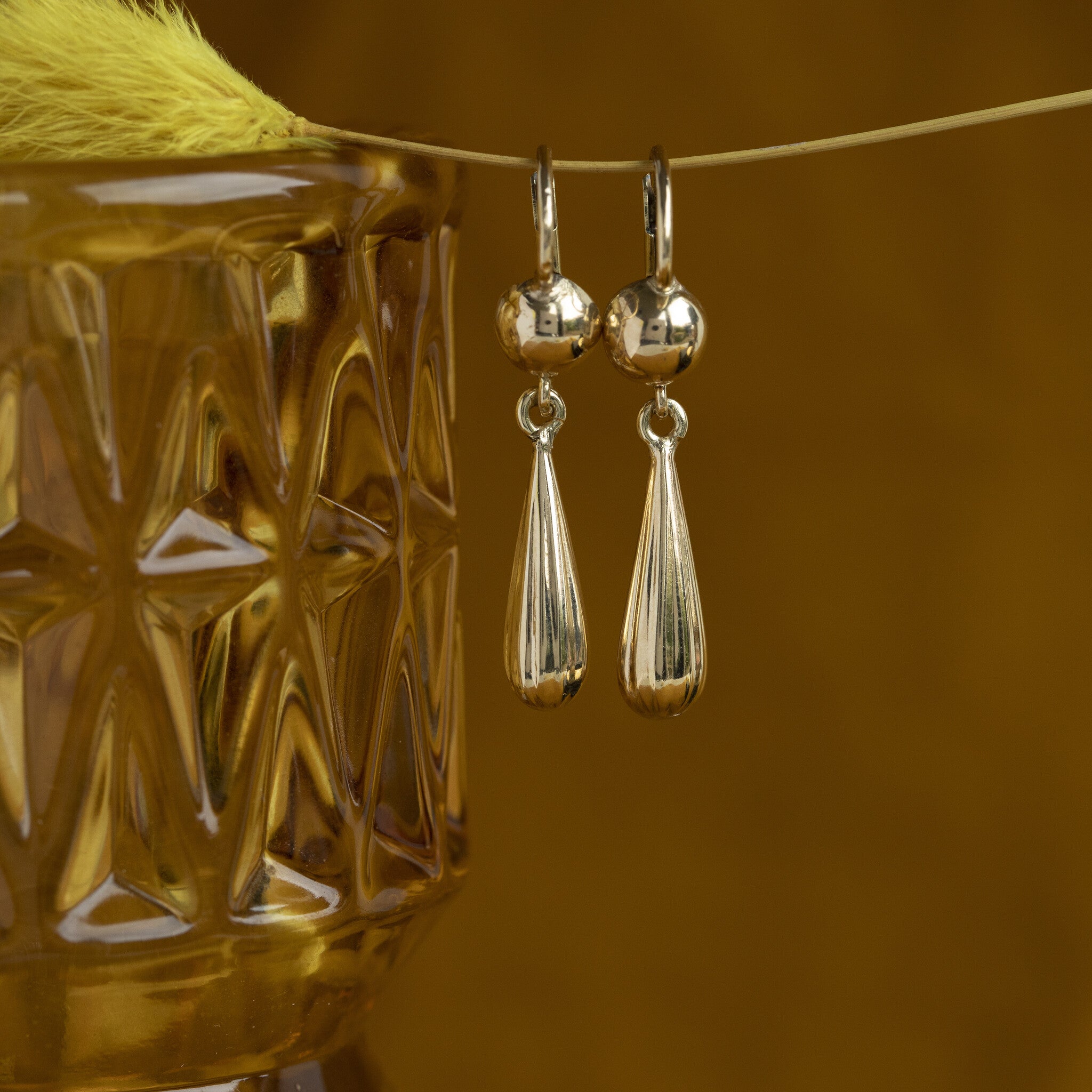 Gouden oorhangers fantasie 14 krt