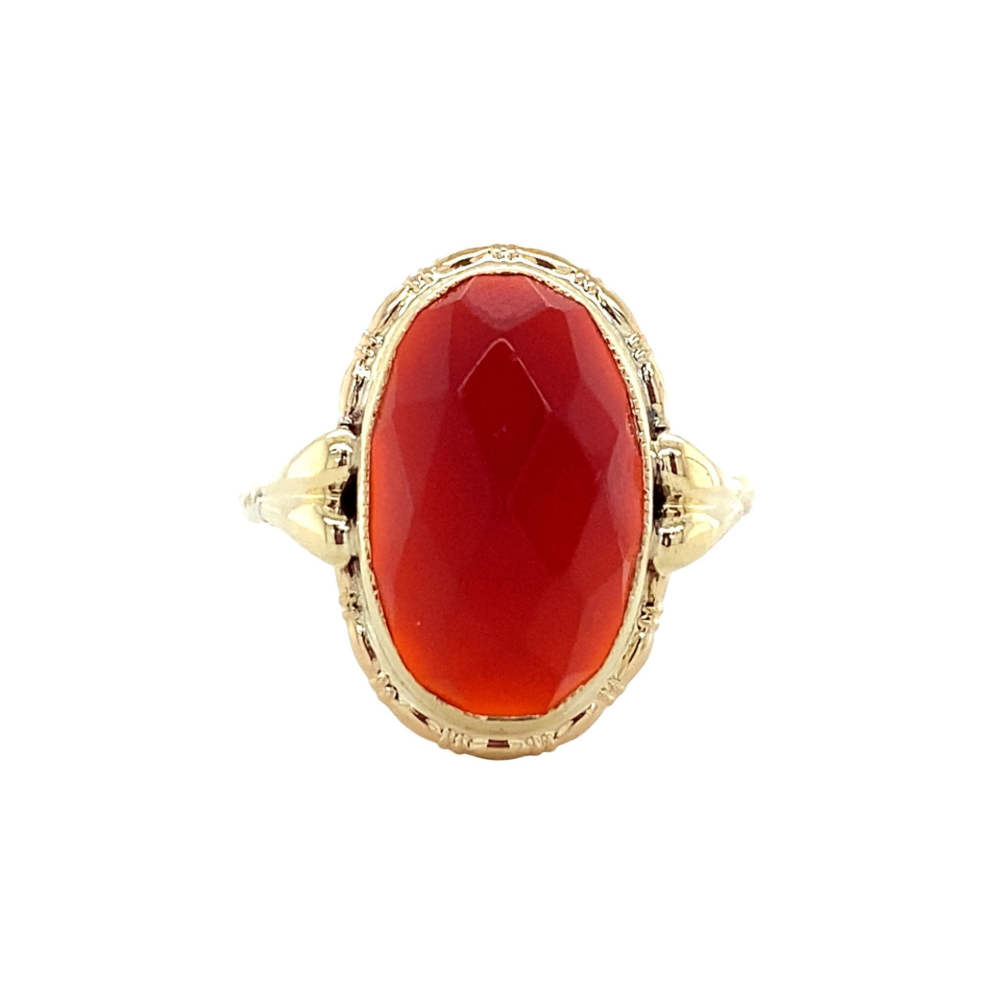 Vintage gold ring with carnelian, 14 kt