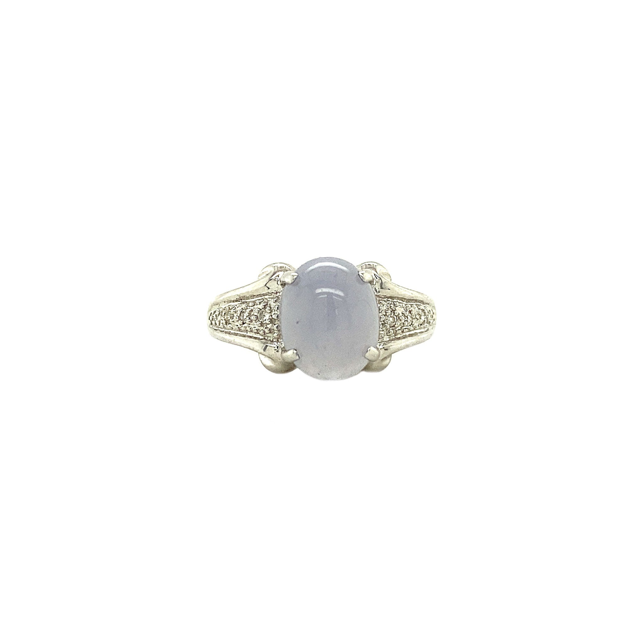 White gold ring with moonstone and diamond 14 kt