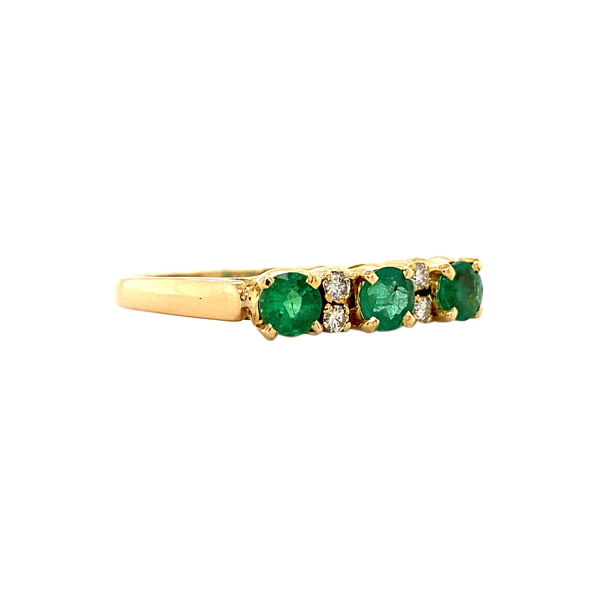 Gold ring with emerald and diamond, 14 kt