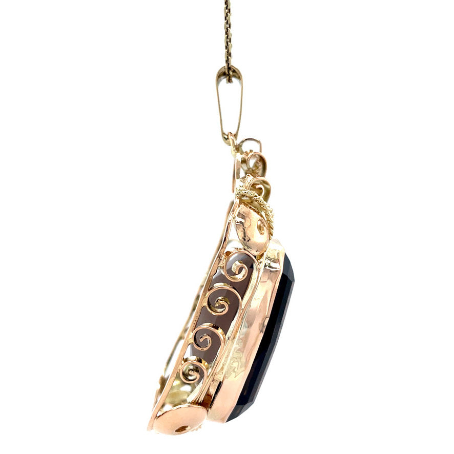 Gouden vintage hanger met rookkwarts 14 krt