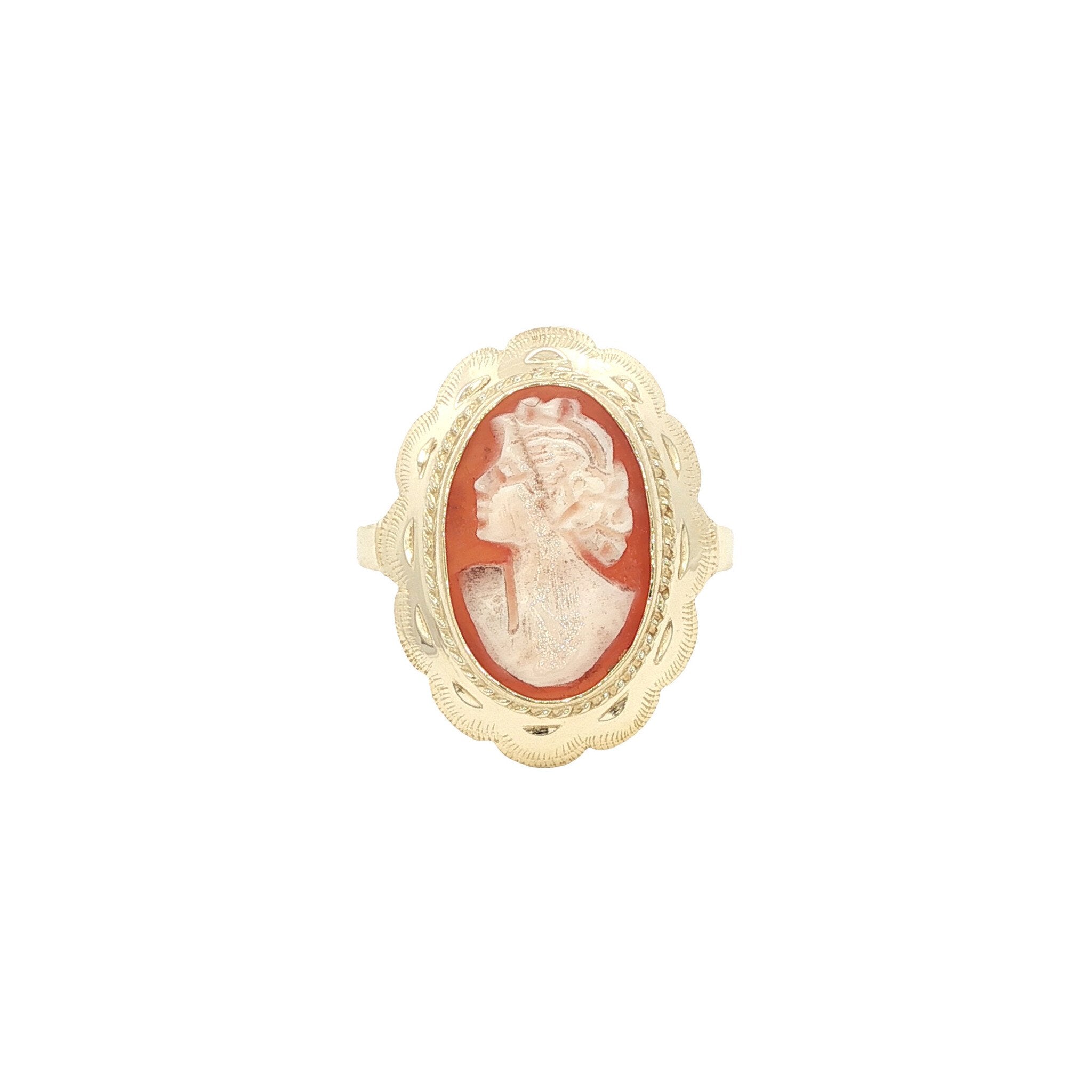 Gold vintage ring with cameo 14 kt