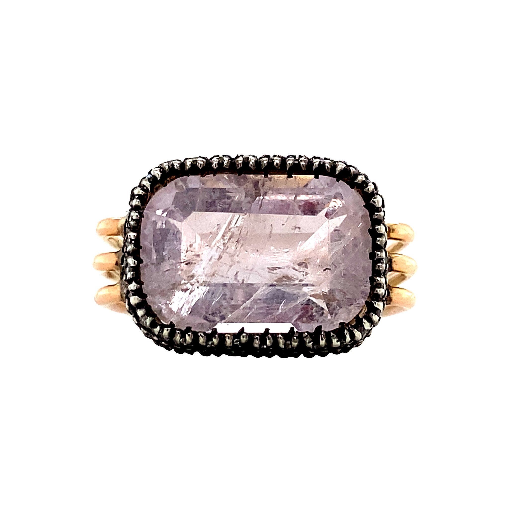 Gouden ring met rozenkwarts en diamant 14 krt/835