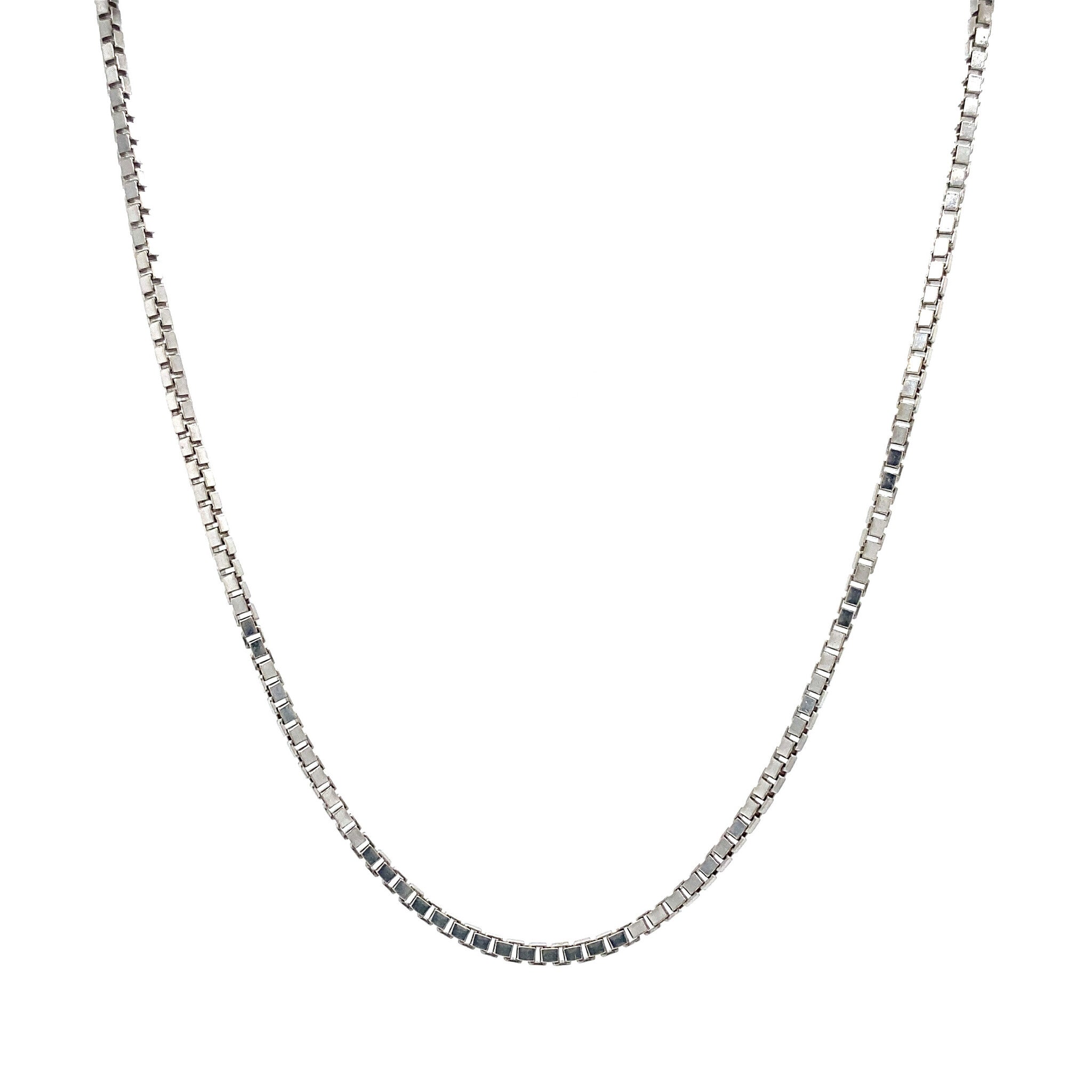 14 kt white gold Venetian long necklace