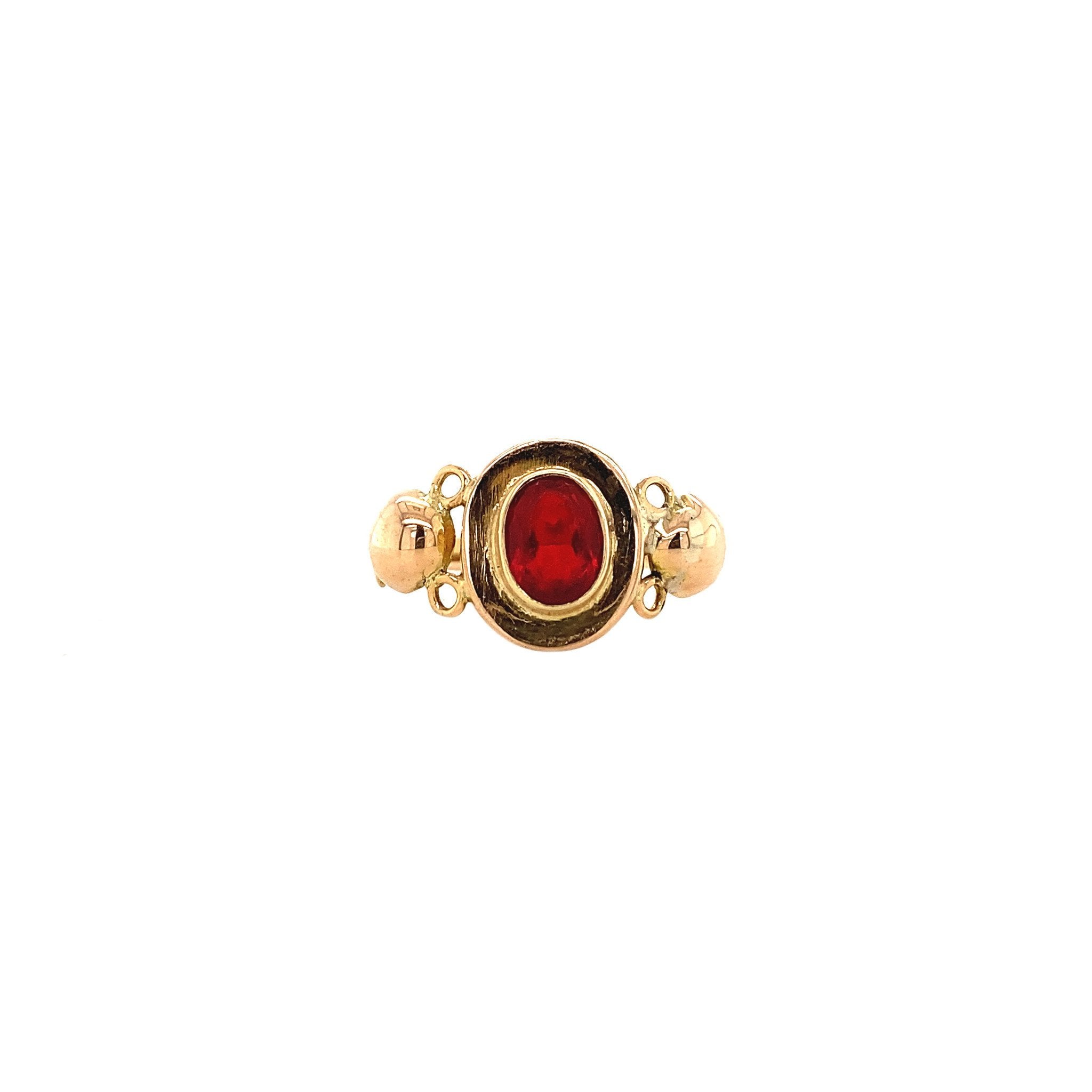Gouden ring met robijn 14 krt