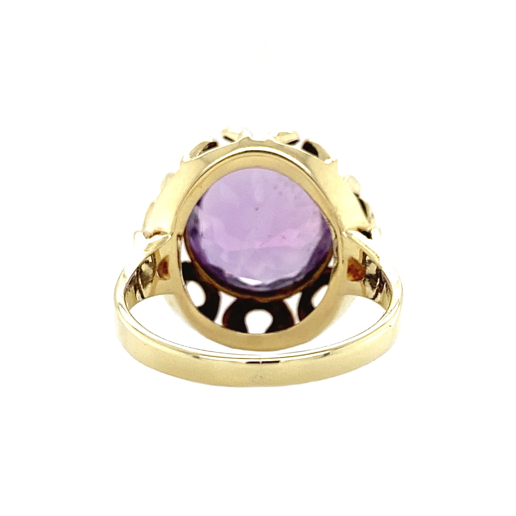 14-kt gold ring with amethyst