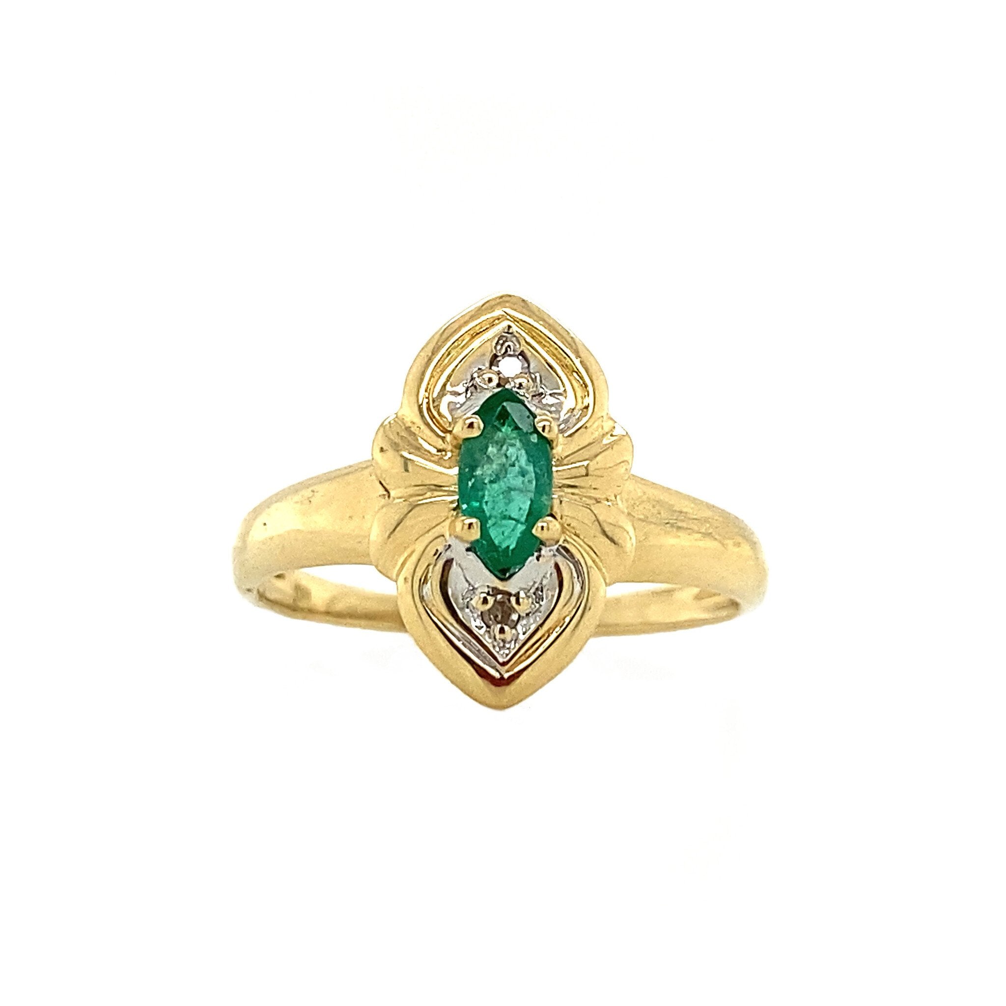 18 kt gold ring with emerald and diamond