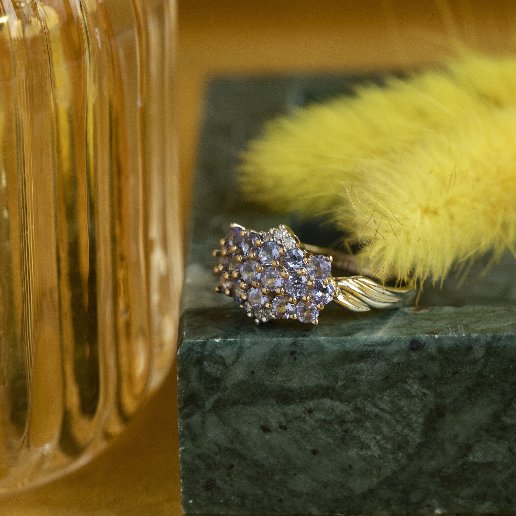 Ring with diamond and purple glass 9 krt