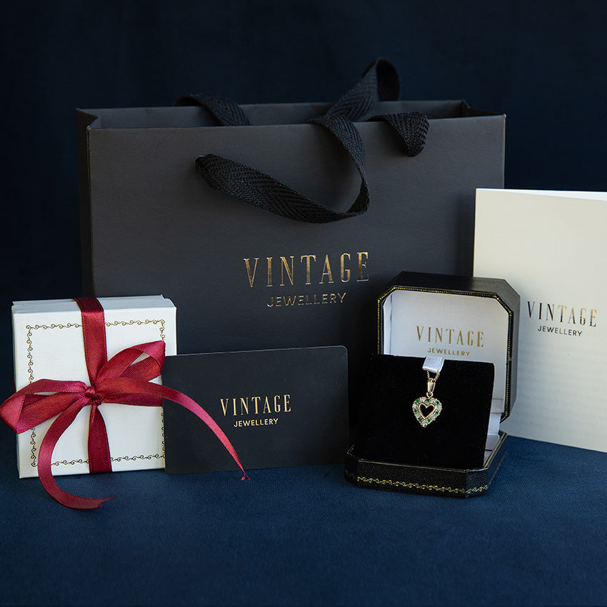Gold vintage heart with key pendant 14 kt