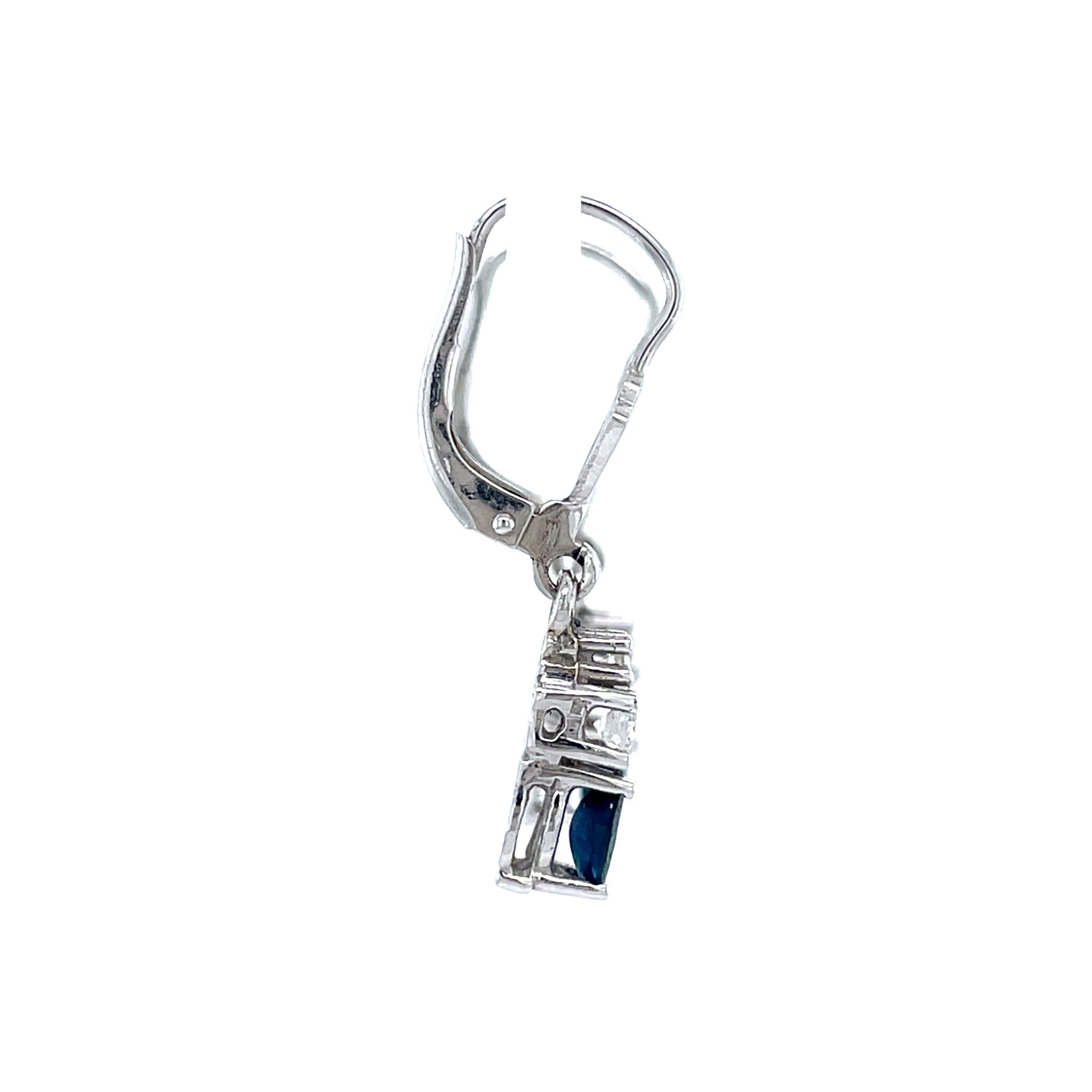 Witgouden vintage oorhangers met saffier en diamant 14 krt