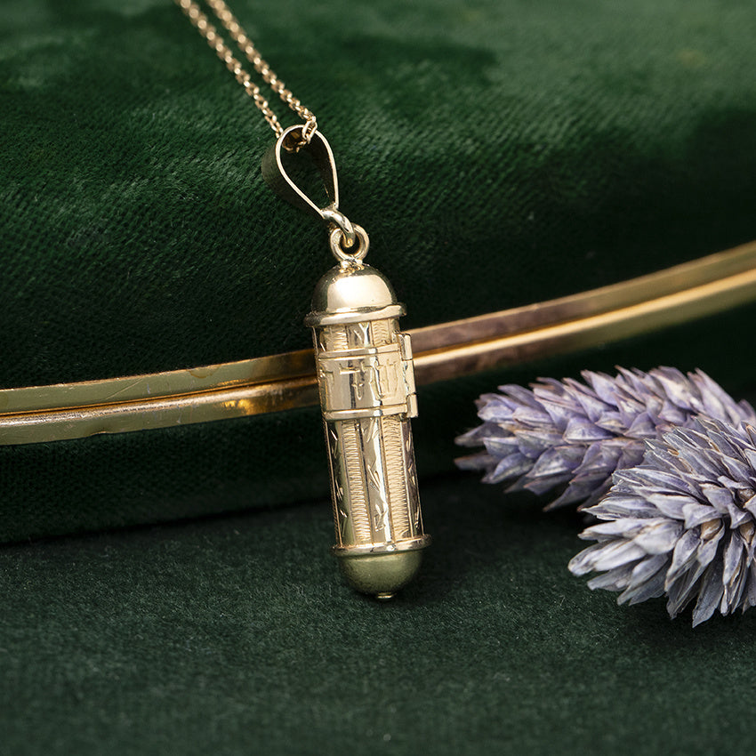 Gouden vintage mezoeza hanger 18 kt