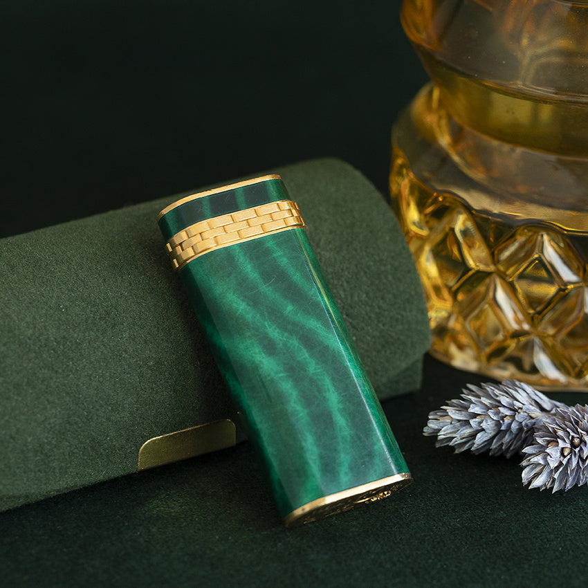 Cartier Les Must groene lacquer aansteker