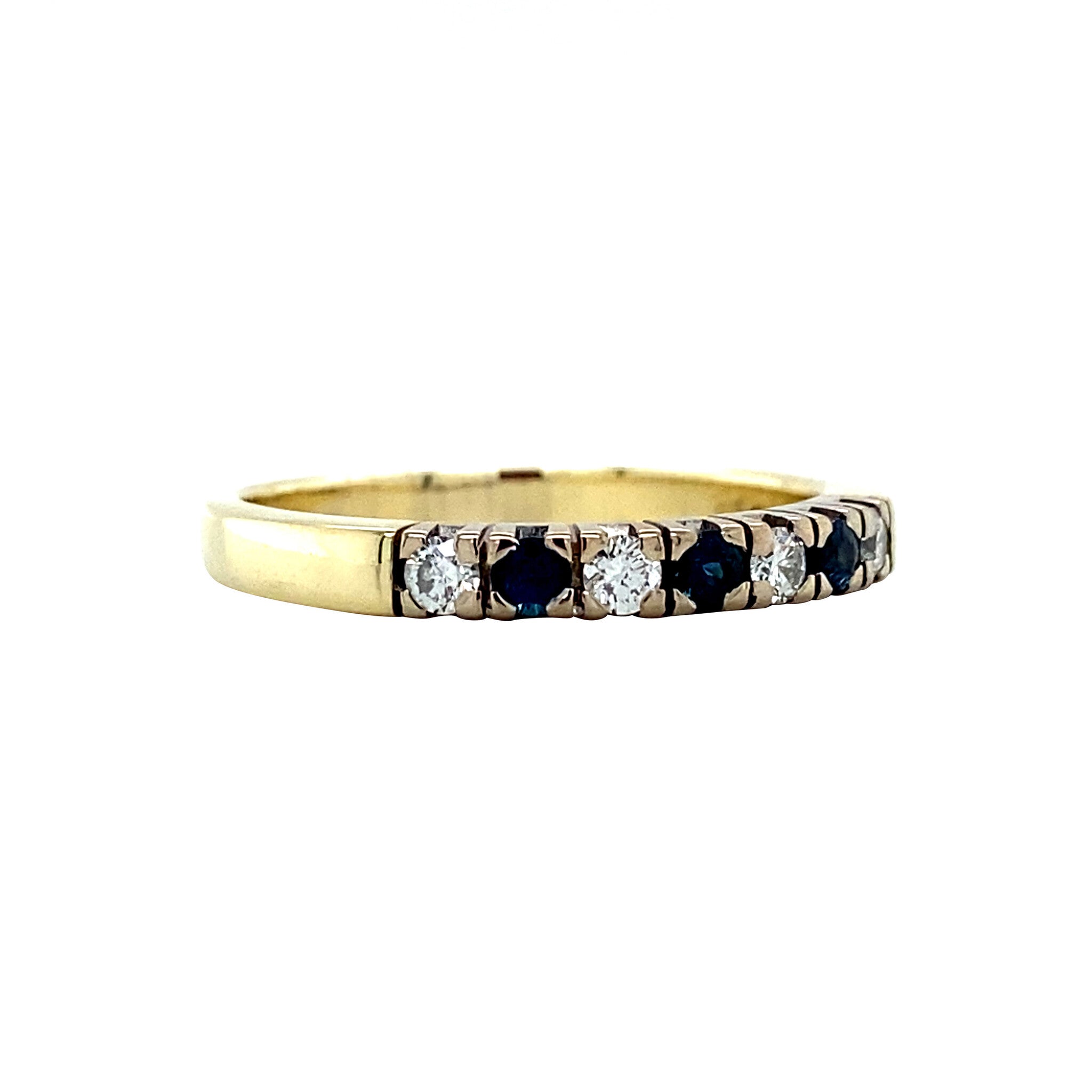 14 kt gold ring with sapphire and diamond