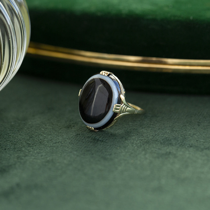 Gouden ring met streepagaat 14 krt