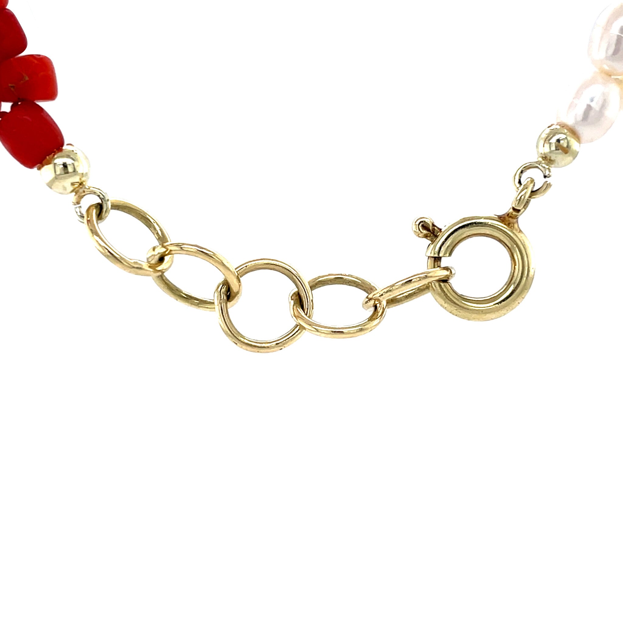 Blood coral and pearl necklace with gold clasp 14 kt