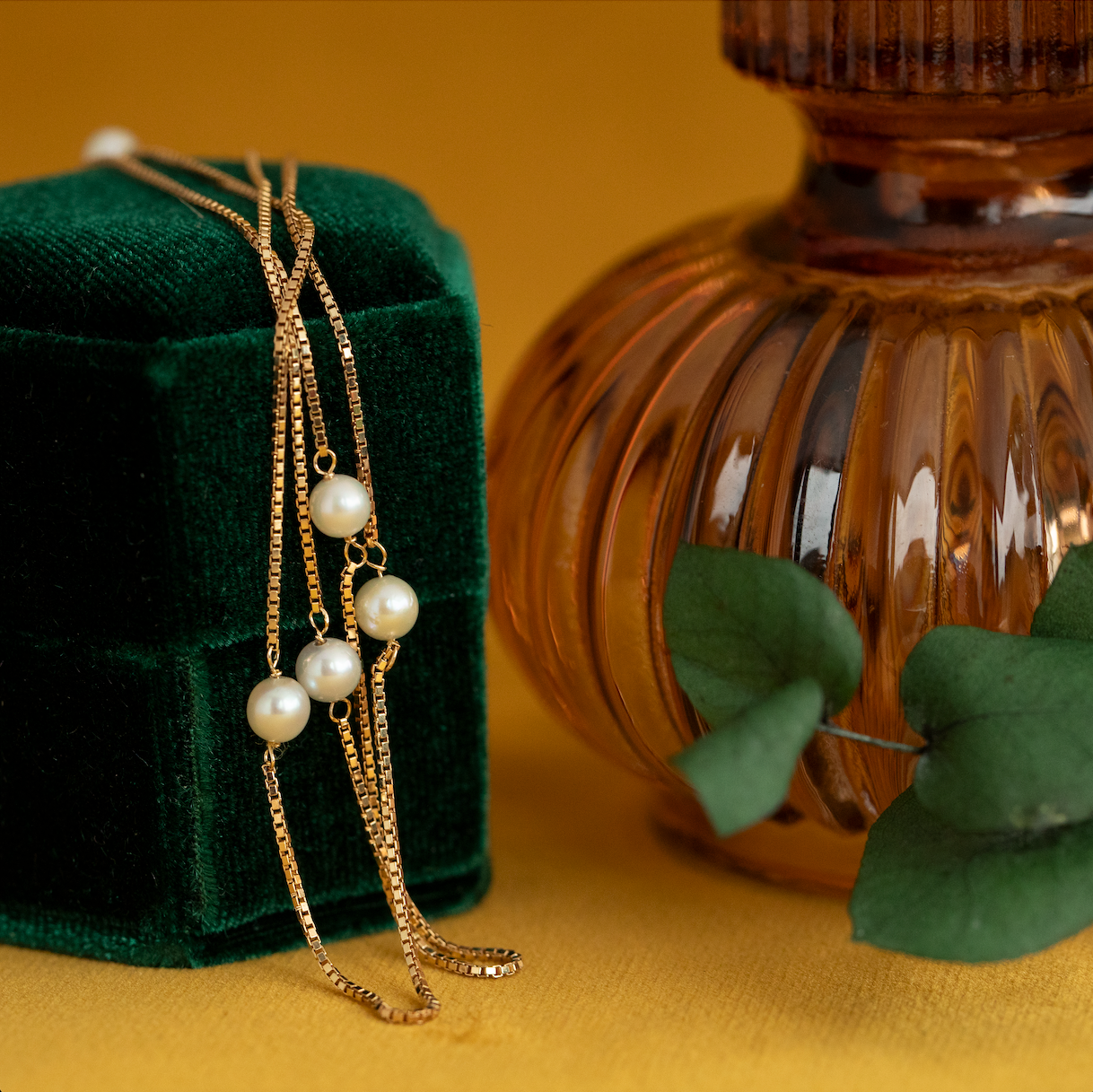 Gold Venetian necklace with pearl 14 kt
