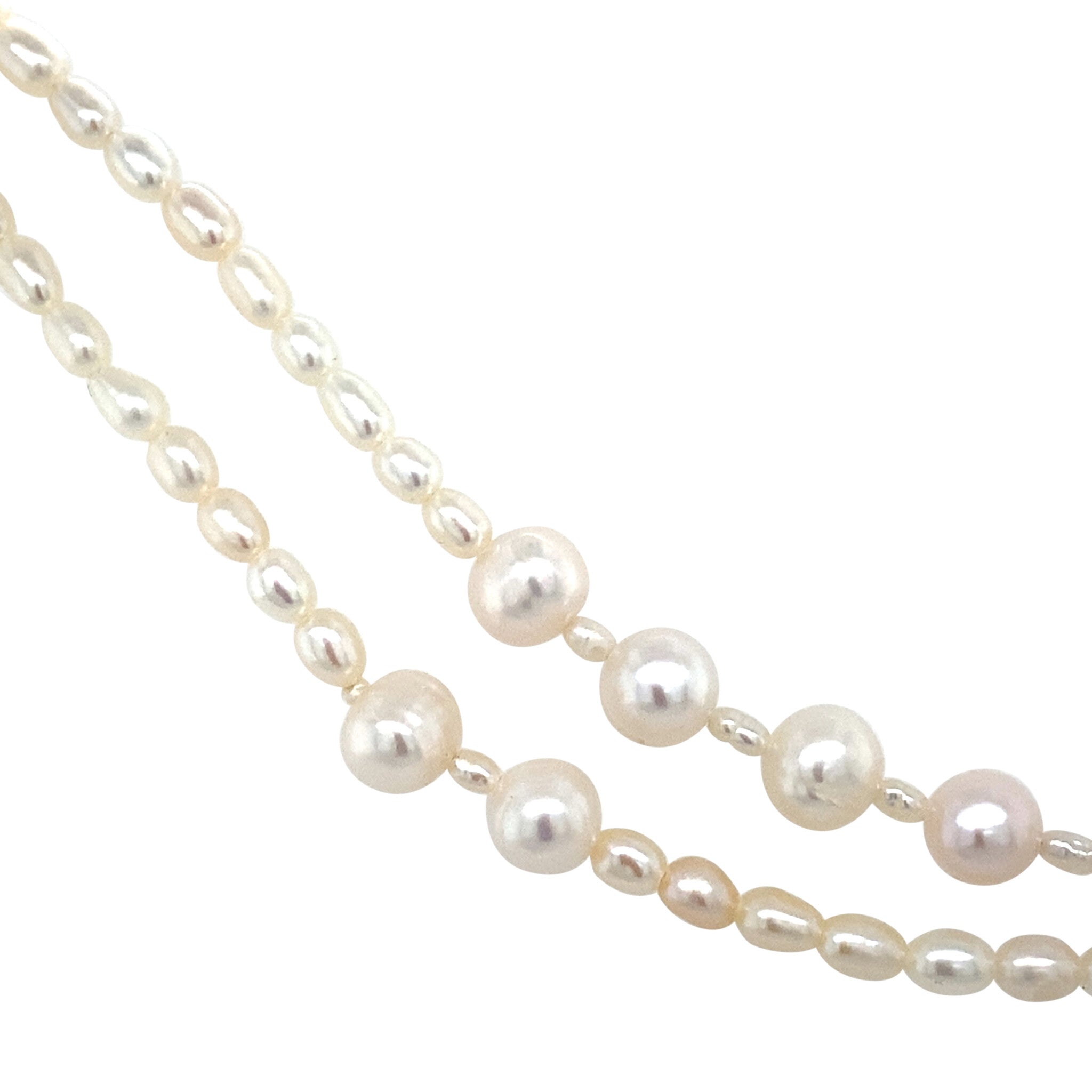 Vintage pearl necklace with baroque pearl