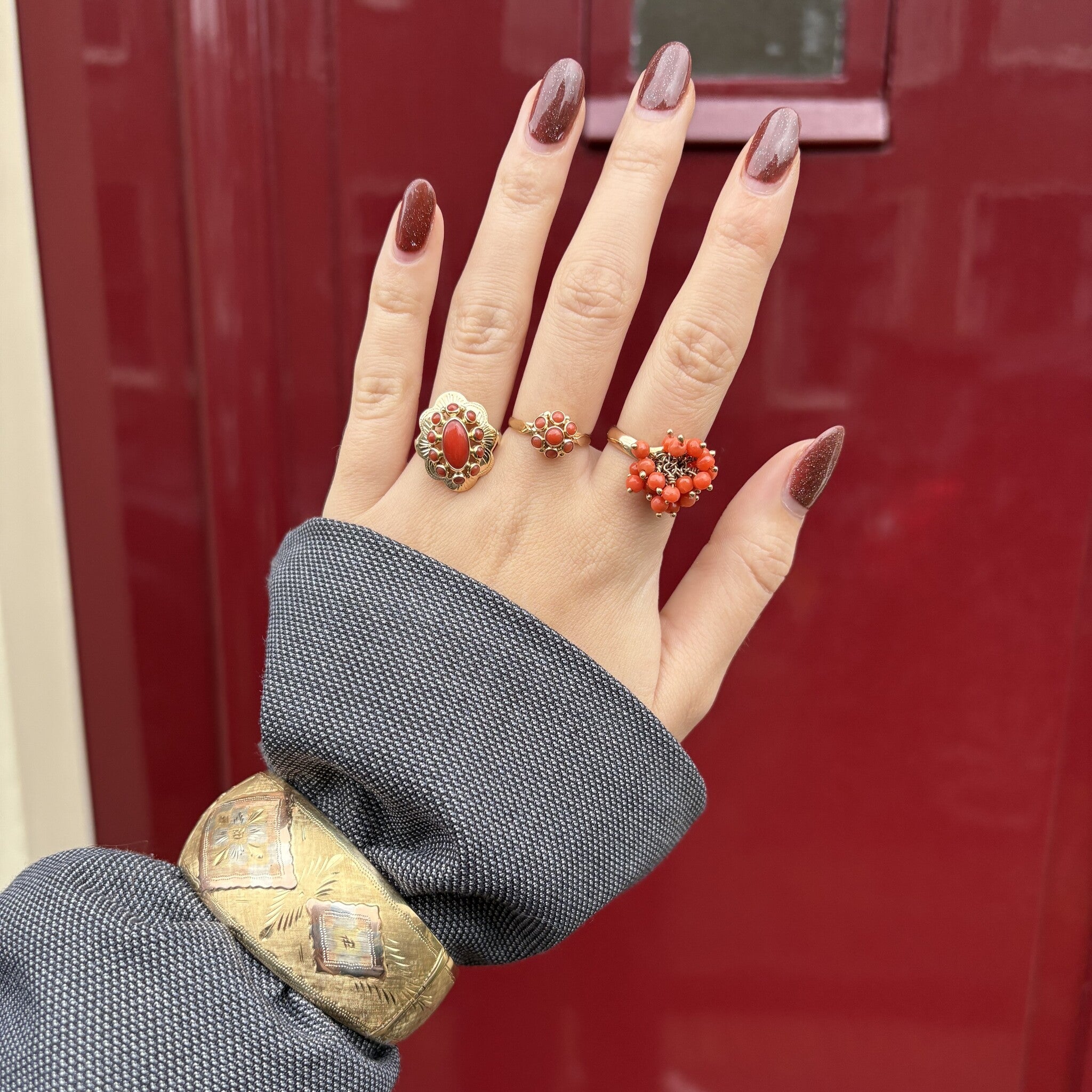 Gouden ring met bloedkoraal 14 krt