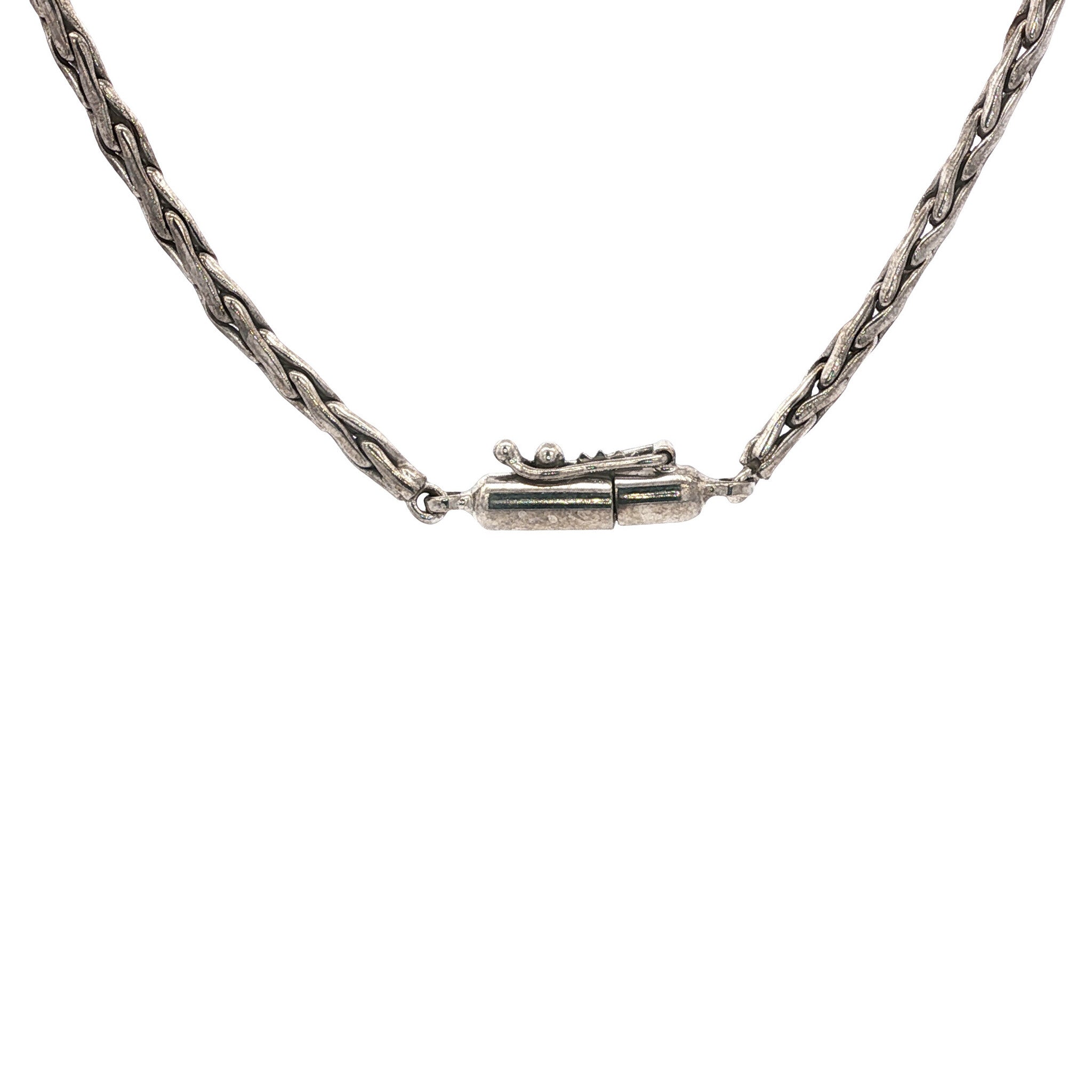 18 kt white gold necklace with diamond and sapphire