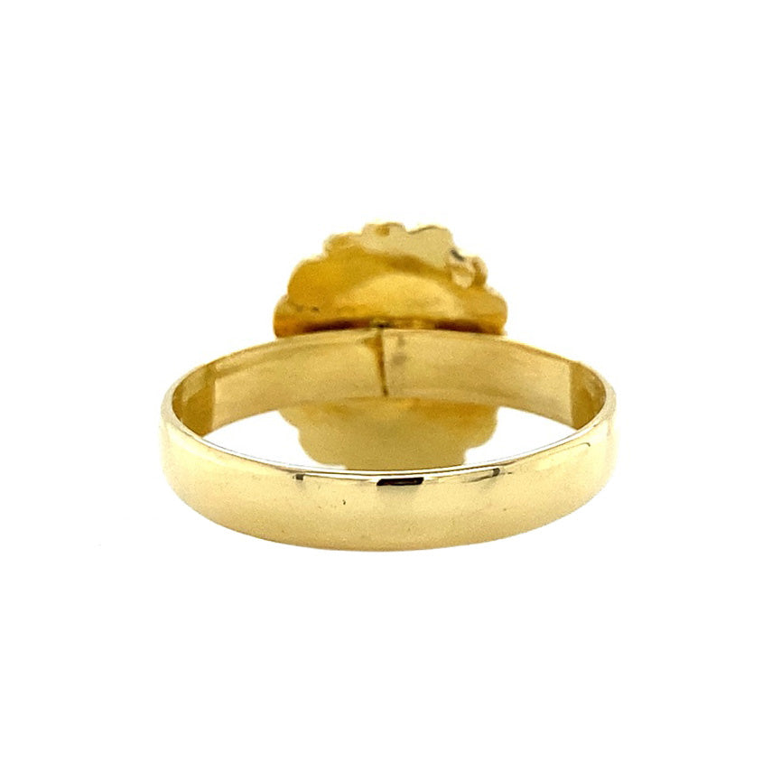 18 kt gold ring with opal triplet