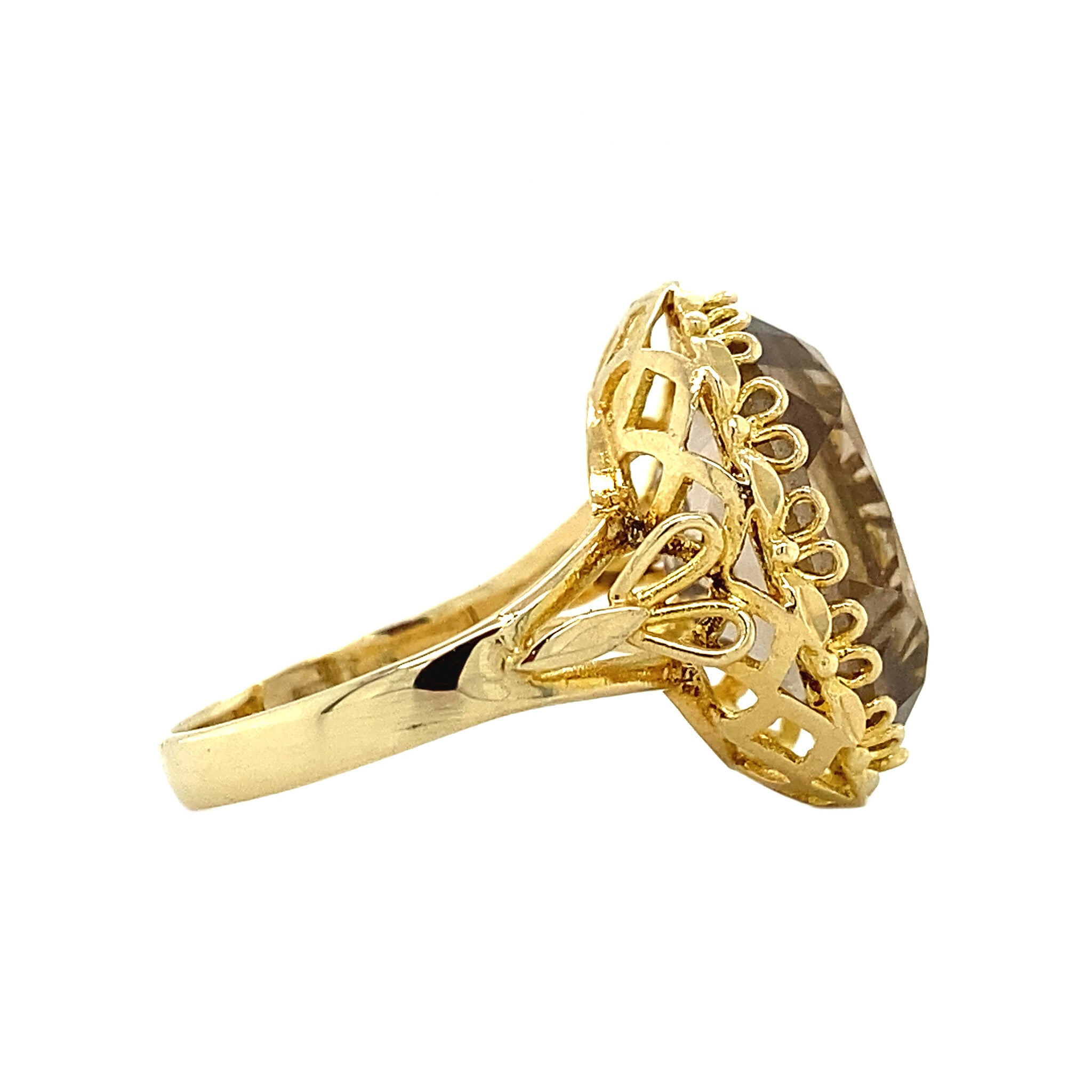 Gold ring with smoky topaz 14 krt