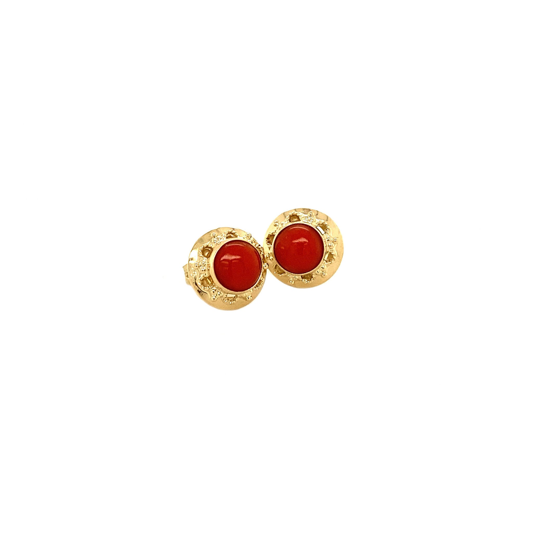 Gold stud earrings with blood coral, 14 kt