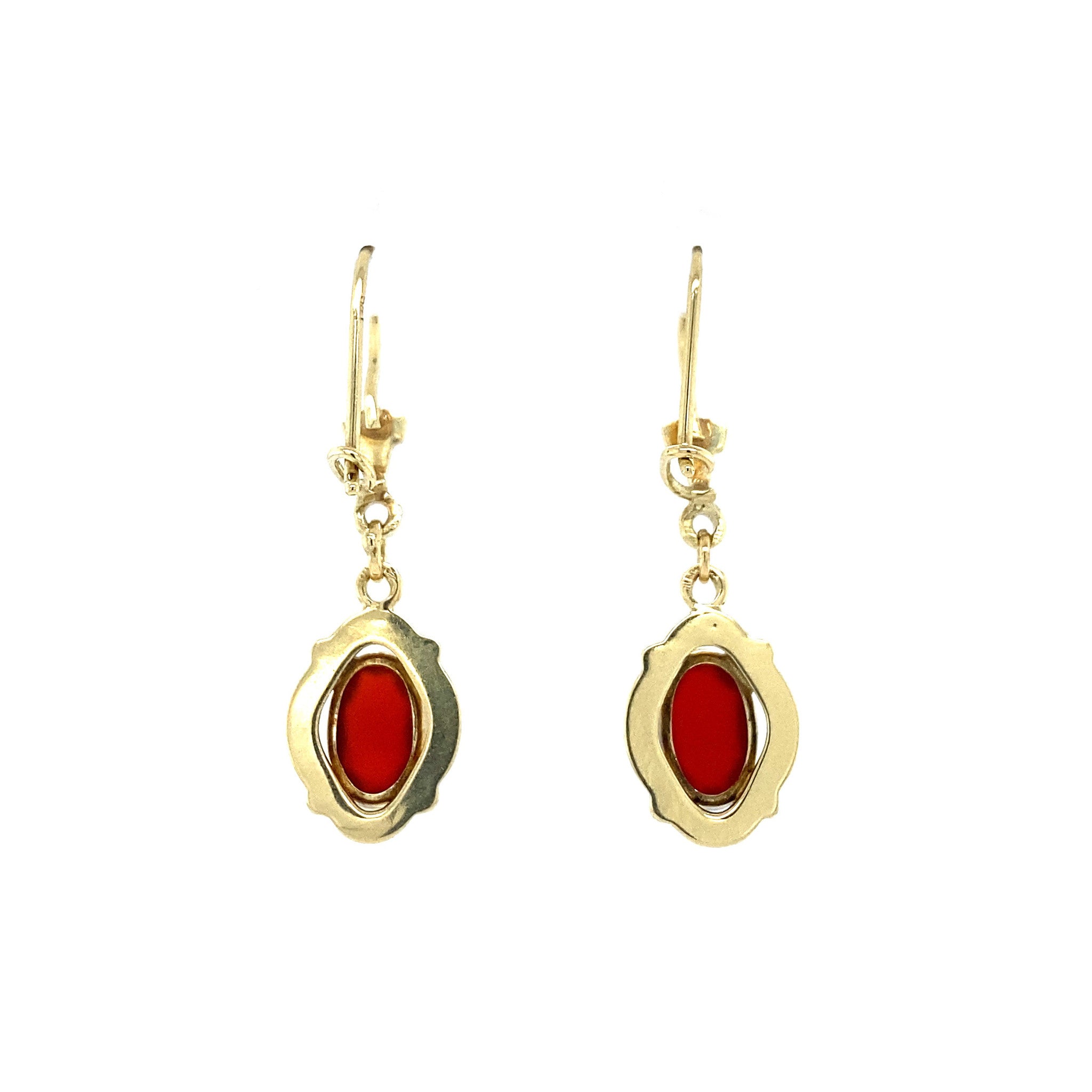 14 kt gold earrings with carnelian