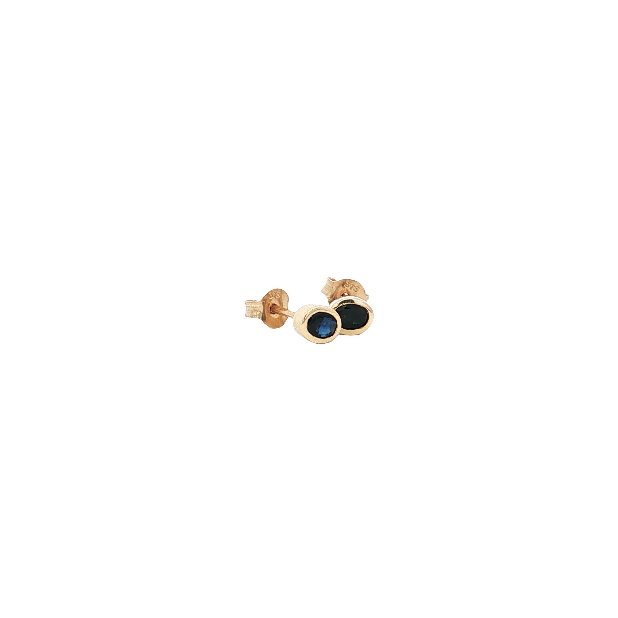 Earrings with sapphire 9 kt