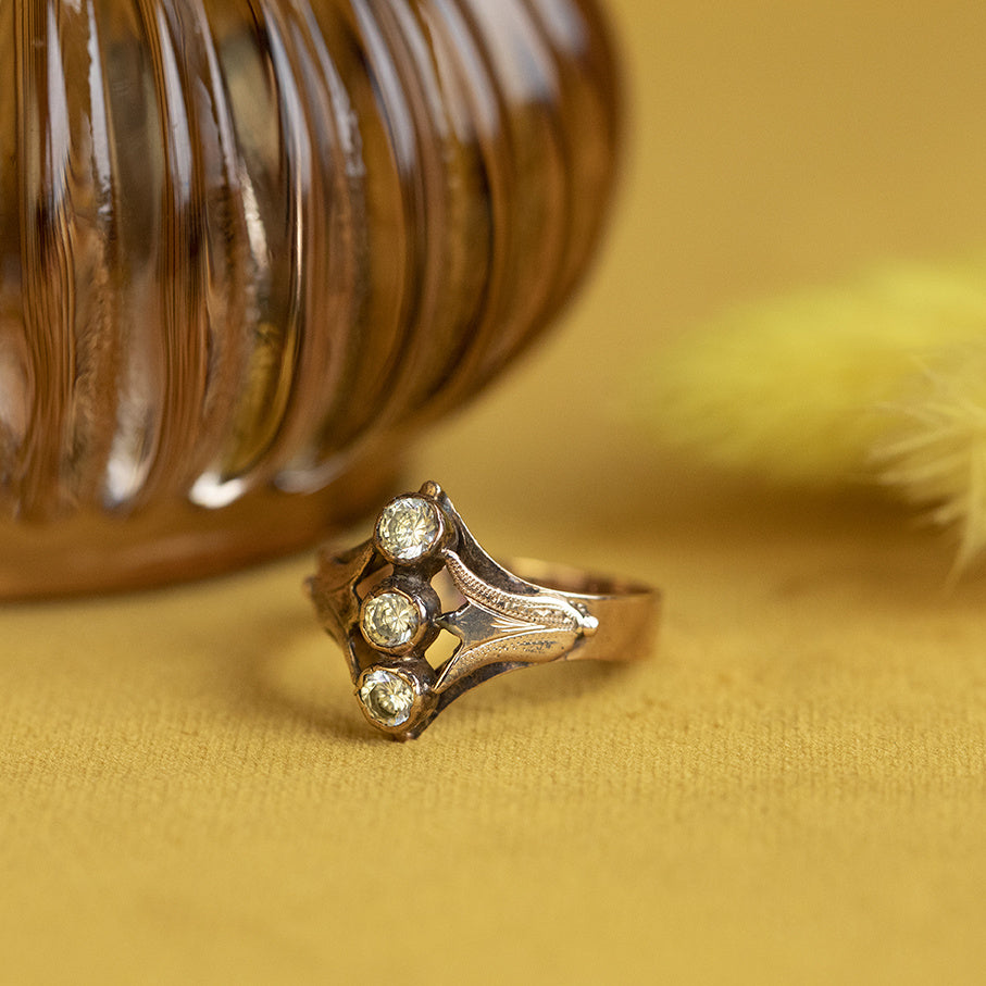 14 kt rose gold ring with zirconia