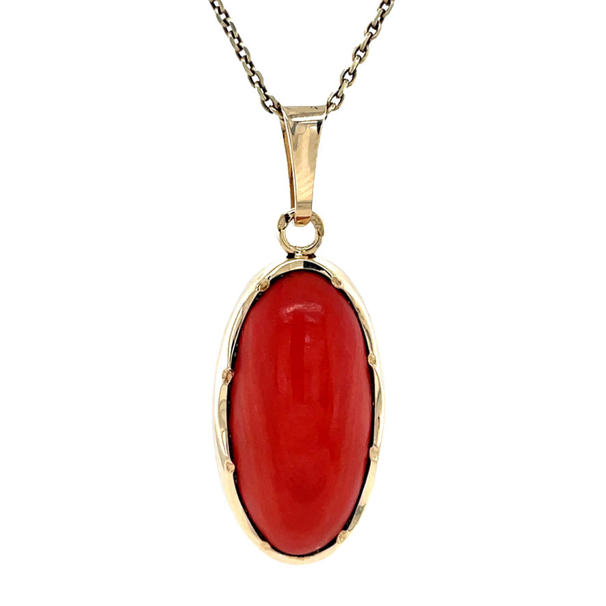 Gold vintage pendant with blood coral 14 kt