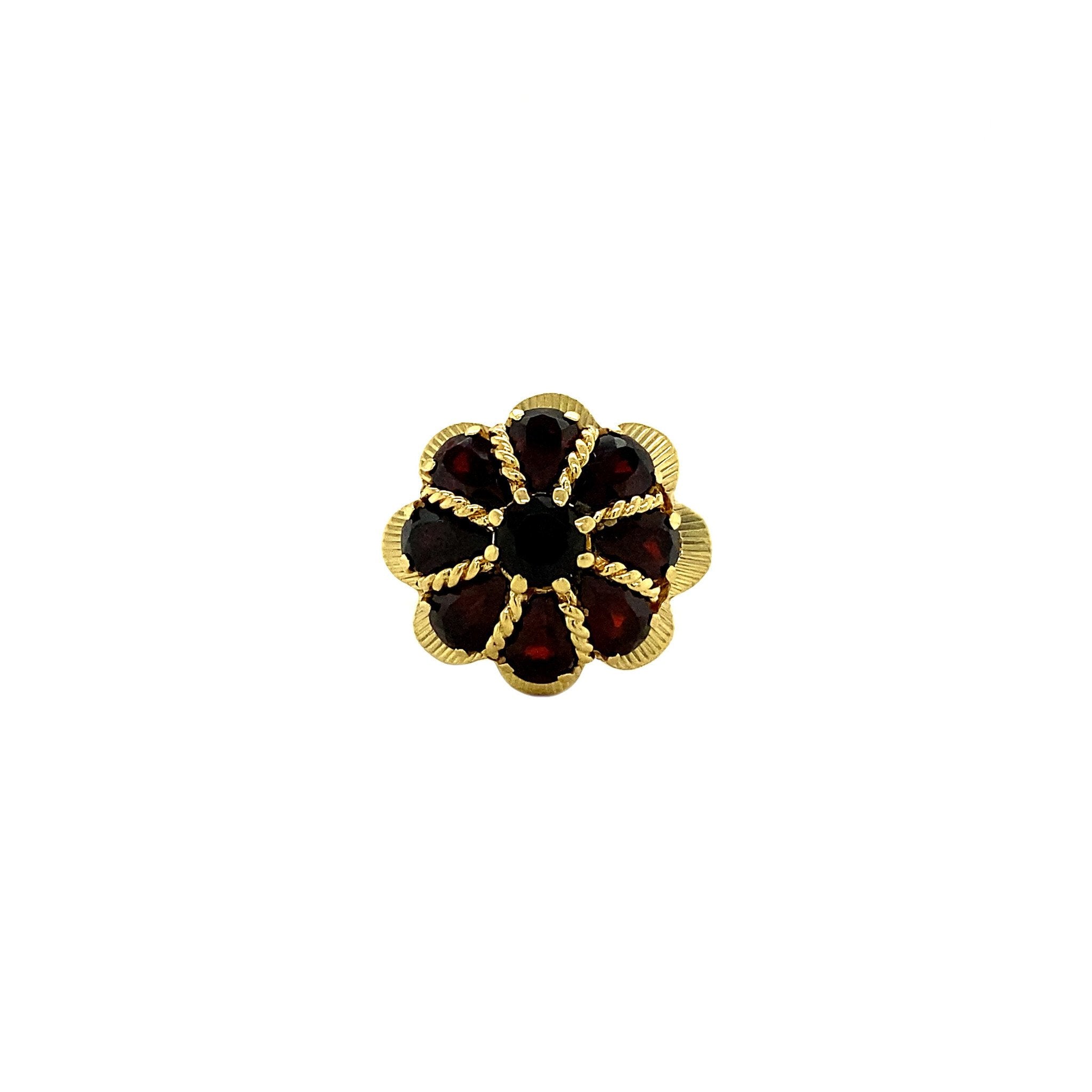 Gold ring with garnet 18 kt