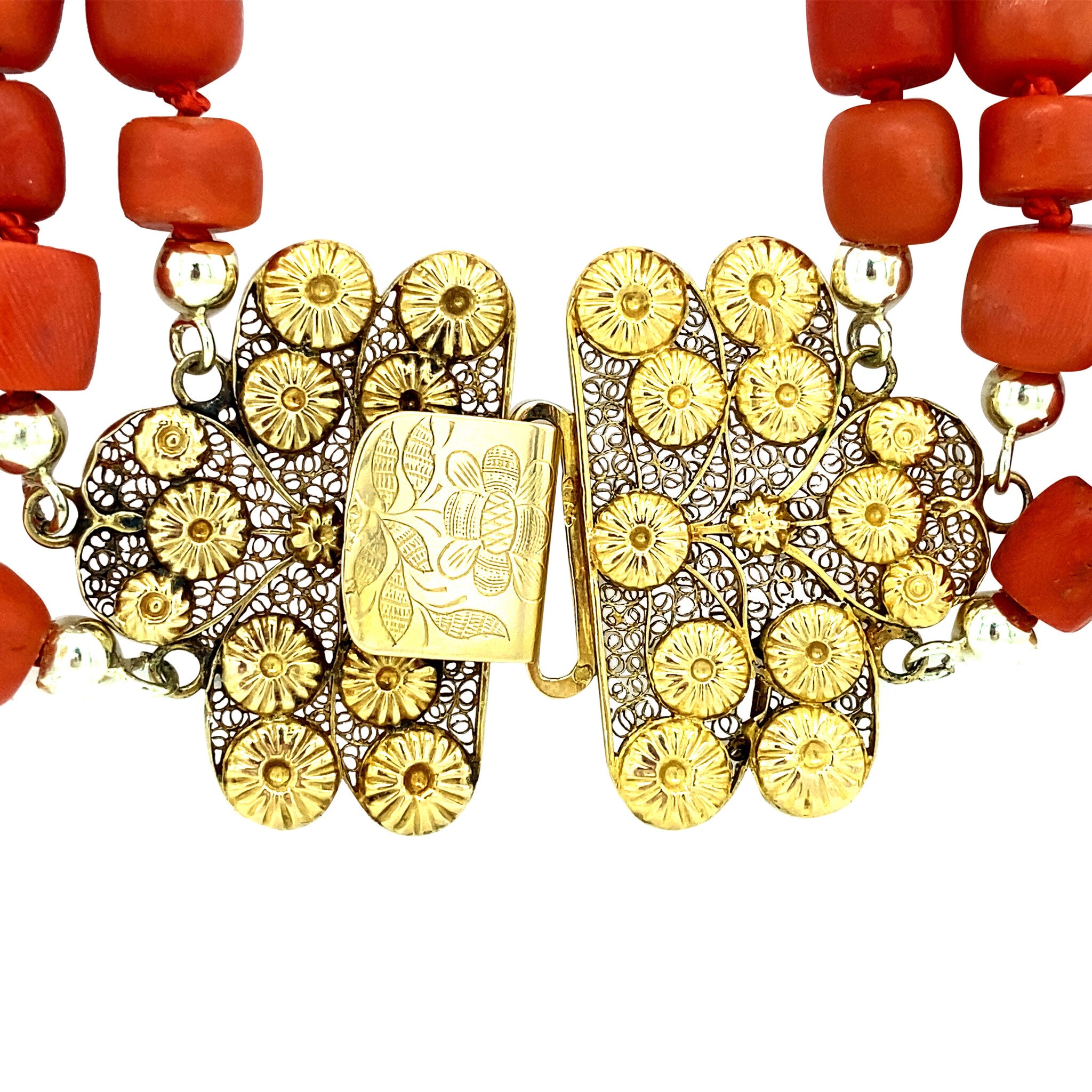 Bloedkoraal collier met gouden sluiting 14 krt