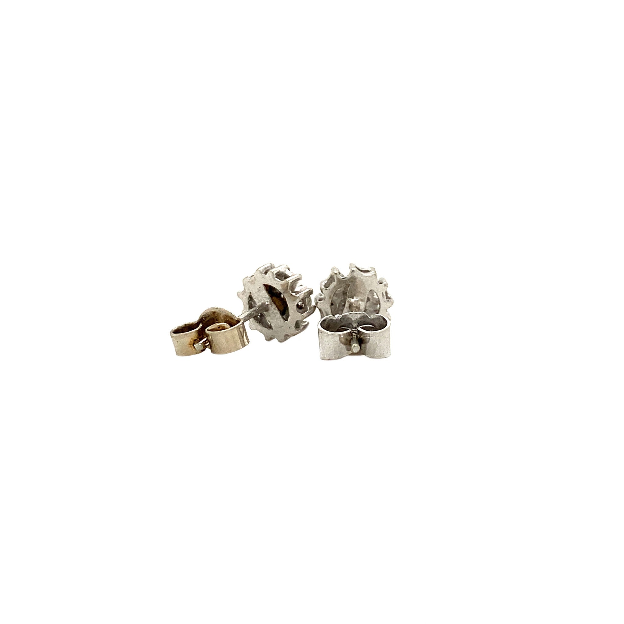 14 kt white gold entourage stud earrings with diamond
